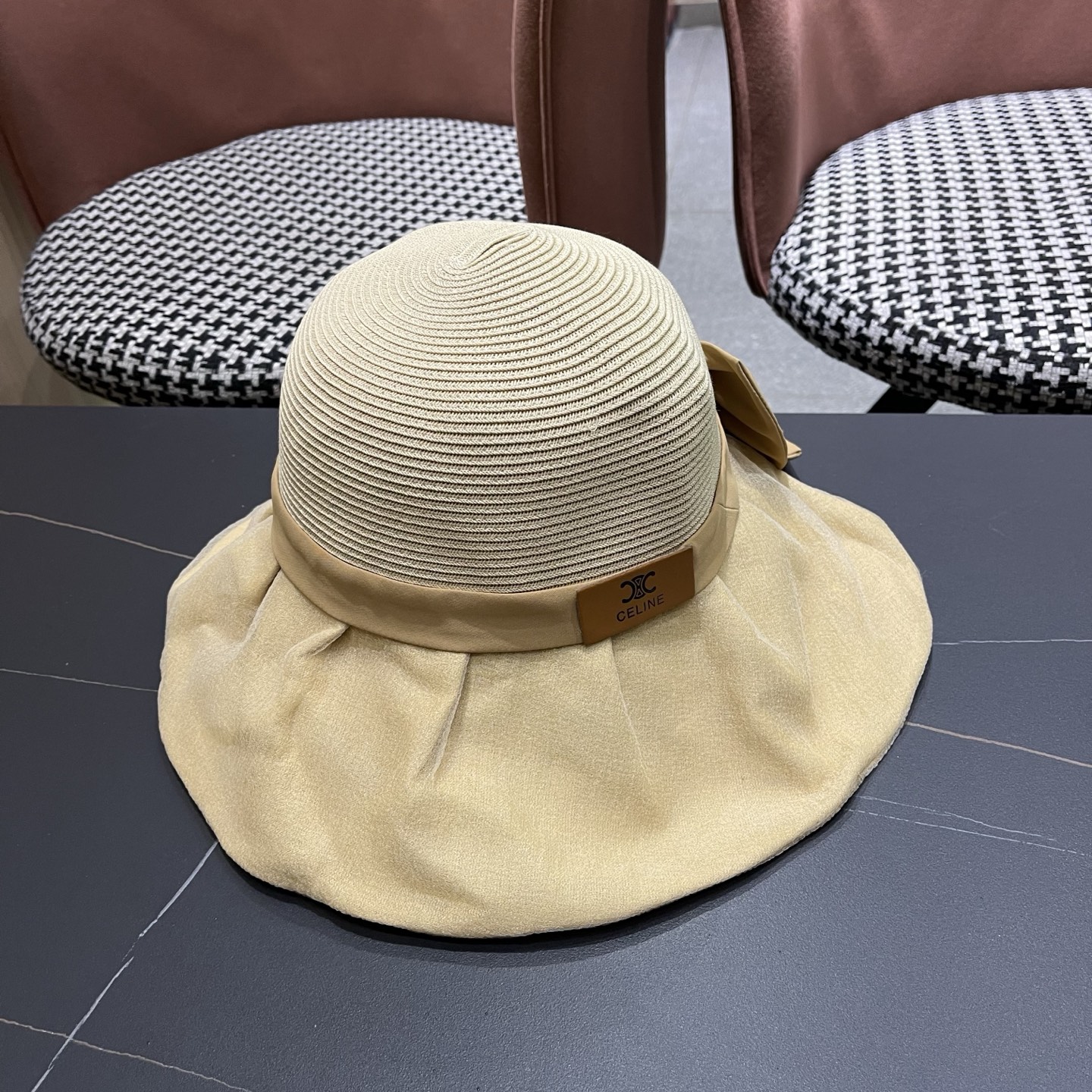 Celine 赛琳新款遮阳渔夫帽防晒沙滩潮女蝴蝶结大檐帽子好看