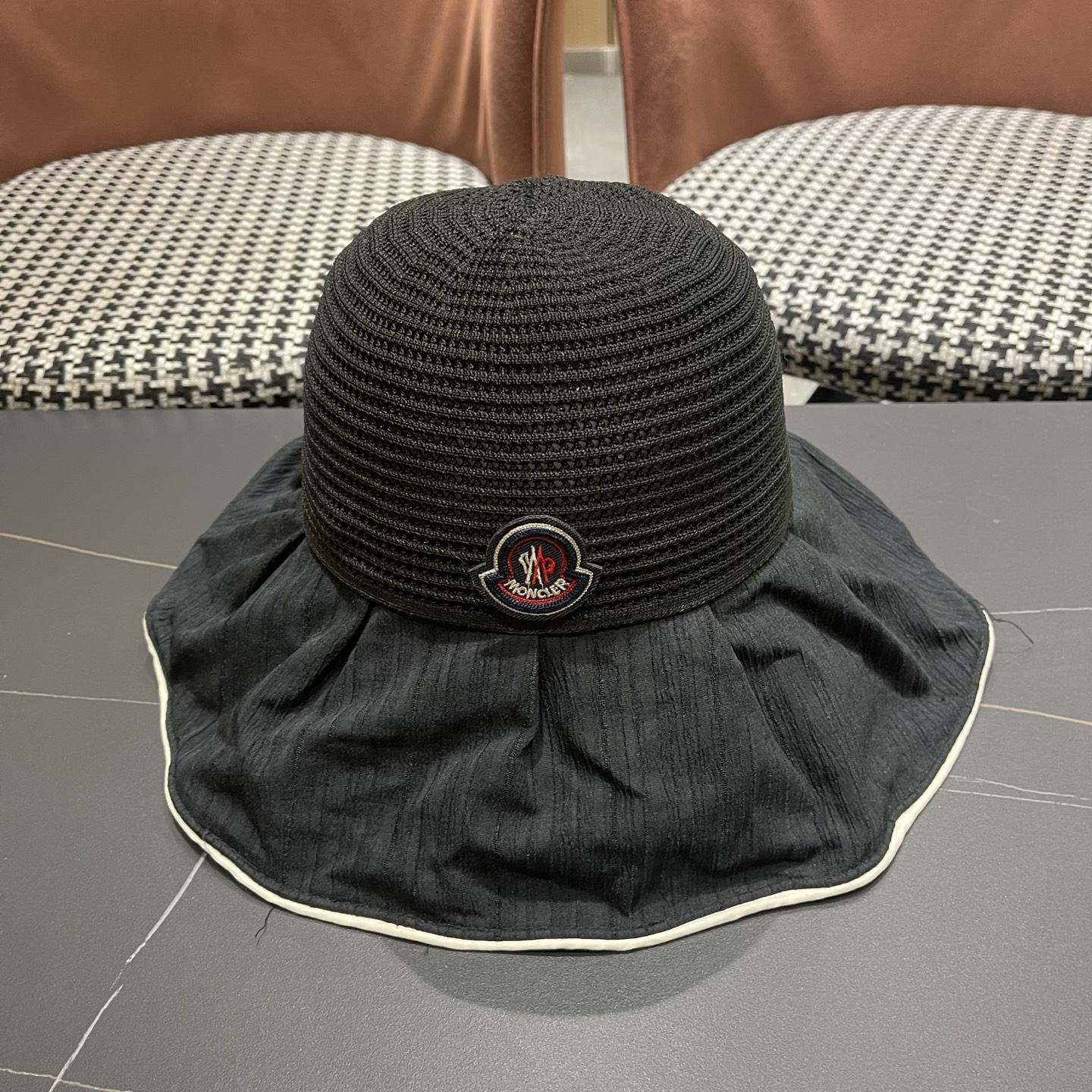 MONCLER（蒙口）夏季大檐蝴蝶结渔夫帽女防紫外线防晒遮阳帽优雅百搭盆帽