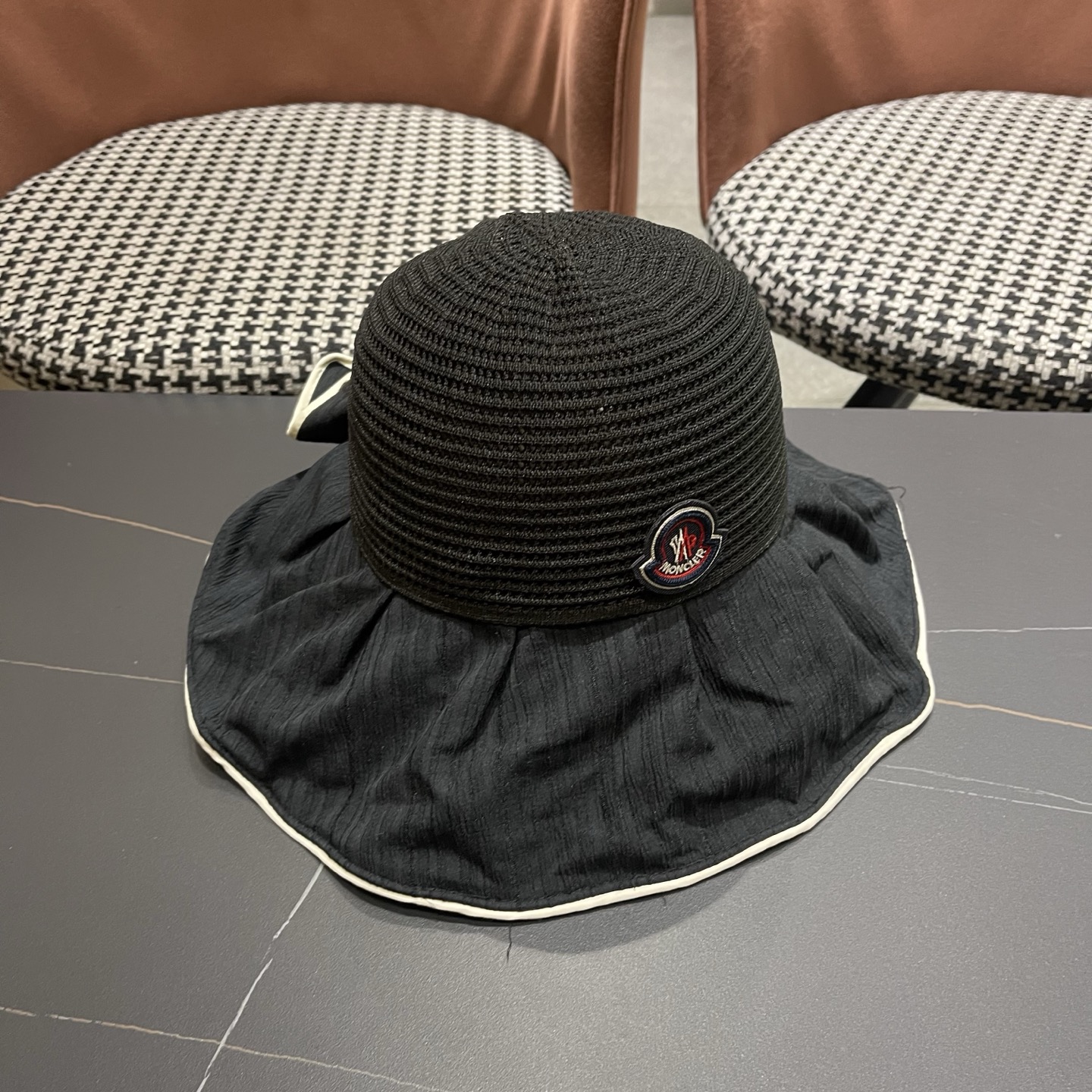 MONCLER（蒙口）夏季大檐蝴蝶结渔夫帽女防紫外线防晒遮阳帽优雅百搭盆帽