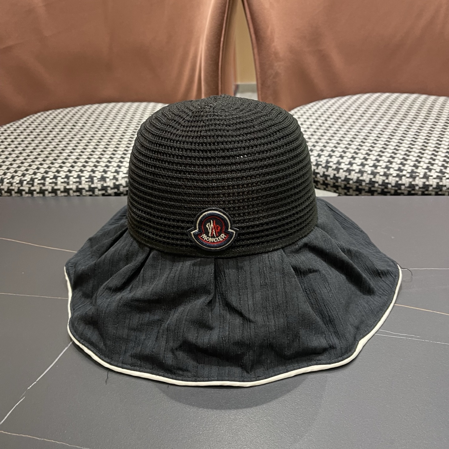 MONCLER（蒙口）夏季大檐蝴蝶结渔夫帽女防紫外线防晒遮阳帽优雅百搭盆帽