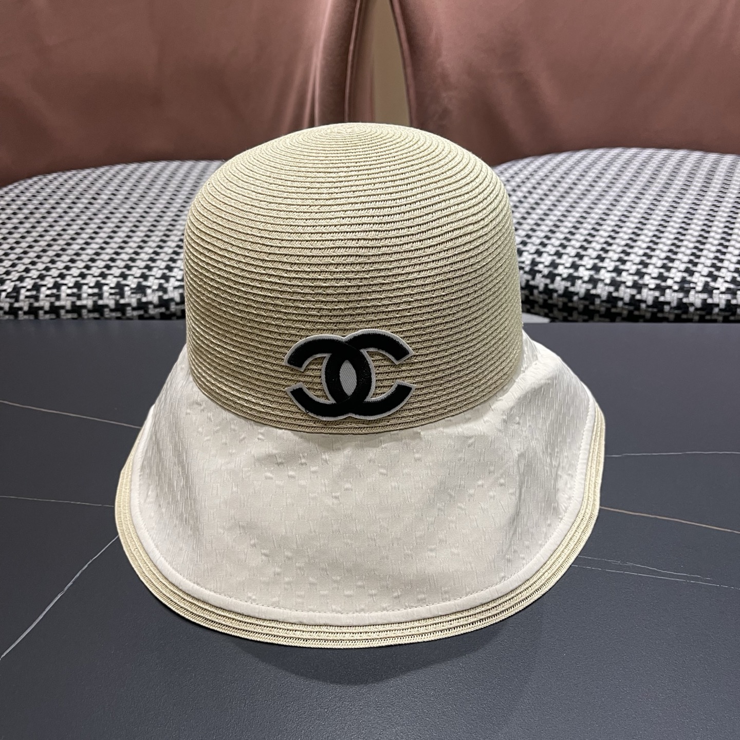 CHANEL 香奈儿早春新蝴蝶结遮阳渔夫帽， 女百搭韩版时尚草帽潮精致純也格质量超赞