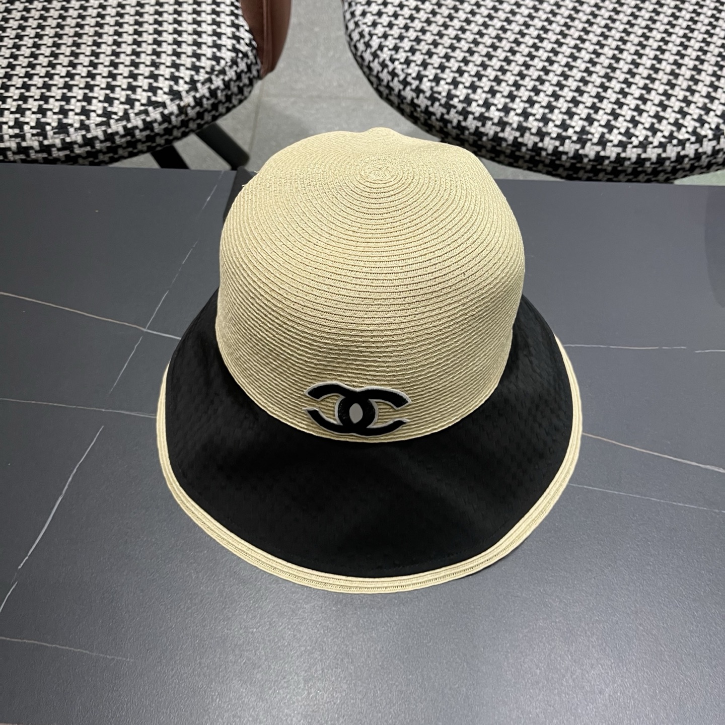 CHANEL 香奈儿早春新蝴蝶结遮阳渔夫帽， 女百搭韩版时尚草帽潮精致純也格质量超赞