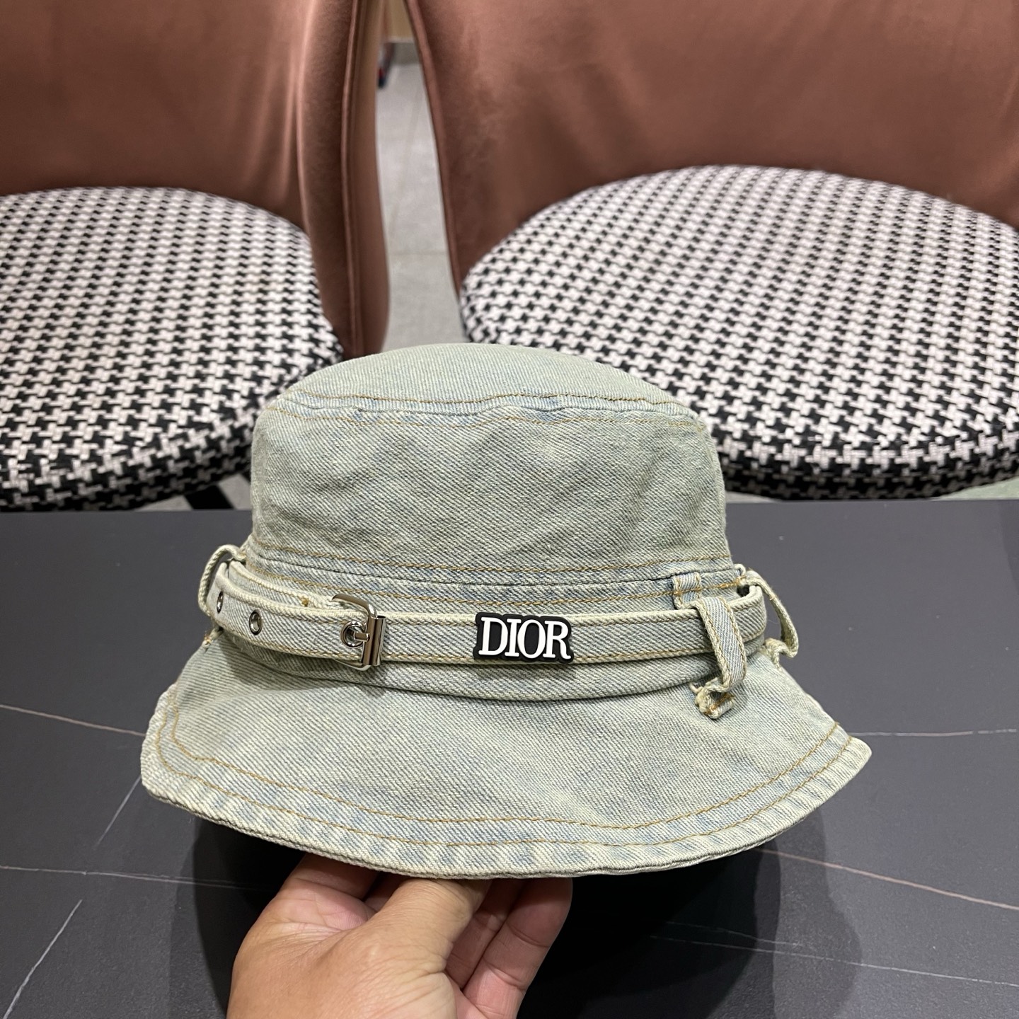 迪奥Dior 日系复古百搭牛仔渔夫帽男女设计师款水洗出游显脸小遮阳帽