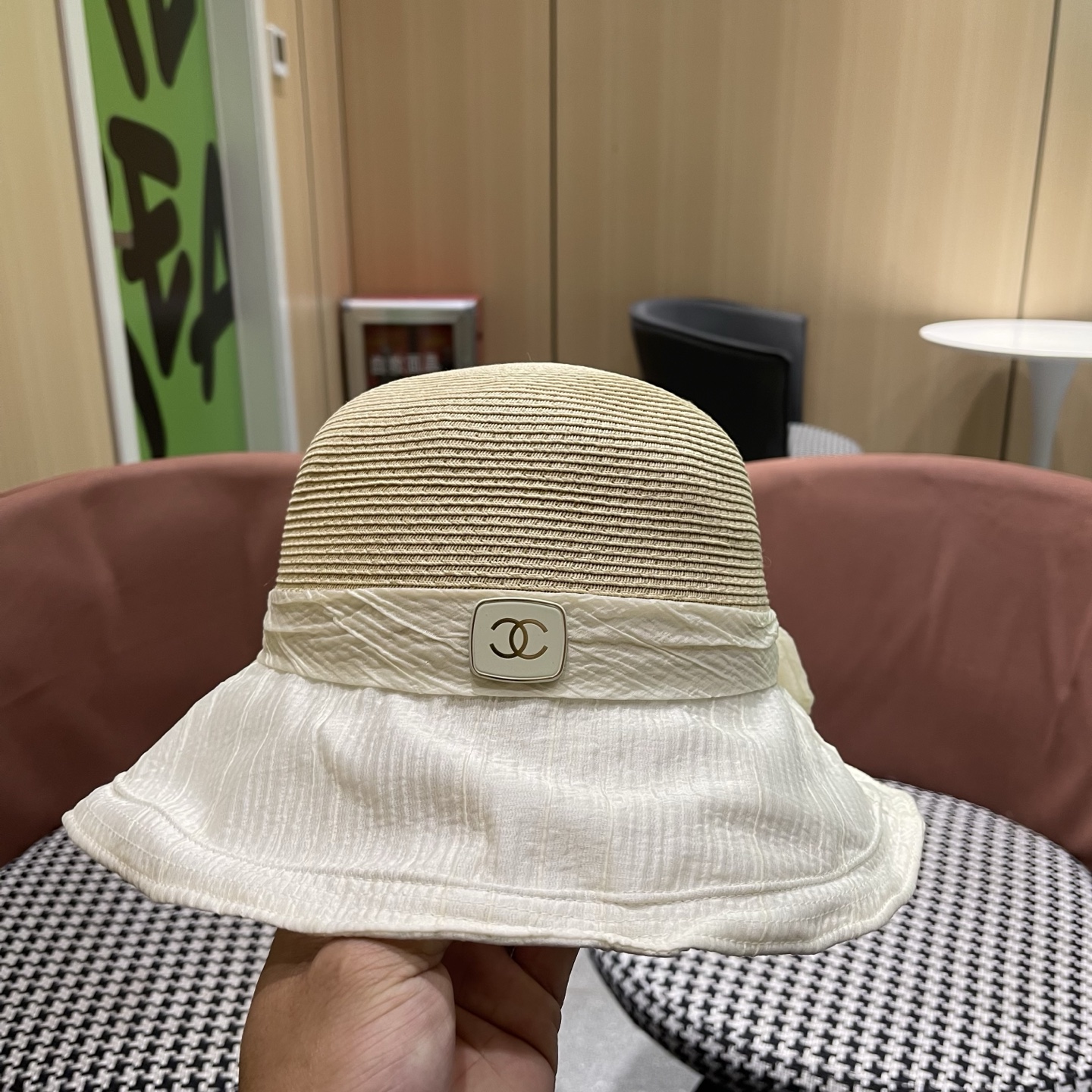 香奈儿CHANEL 韩版蝴蝶结渔夫帽女春夏遮阳防晒盆帽布草拼接太阳帽大帽檐显脸小