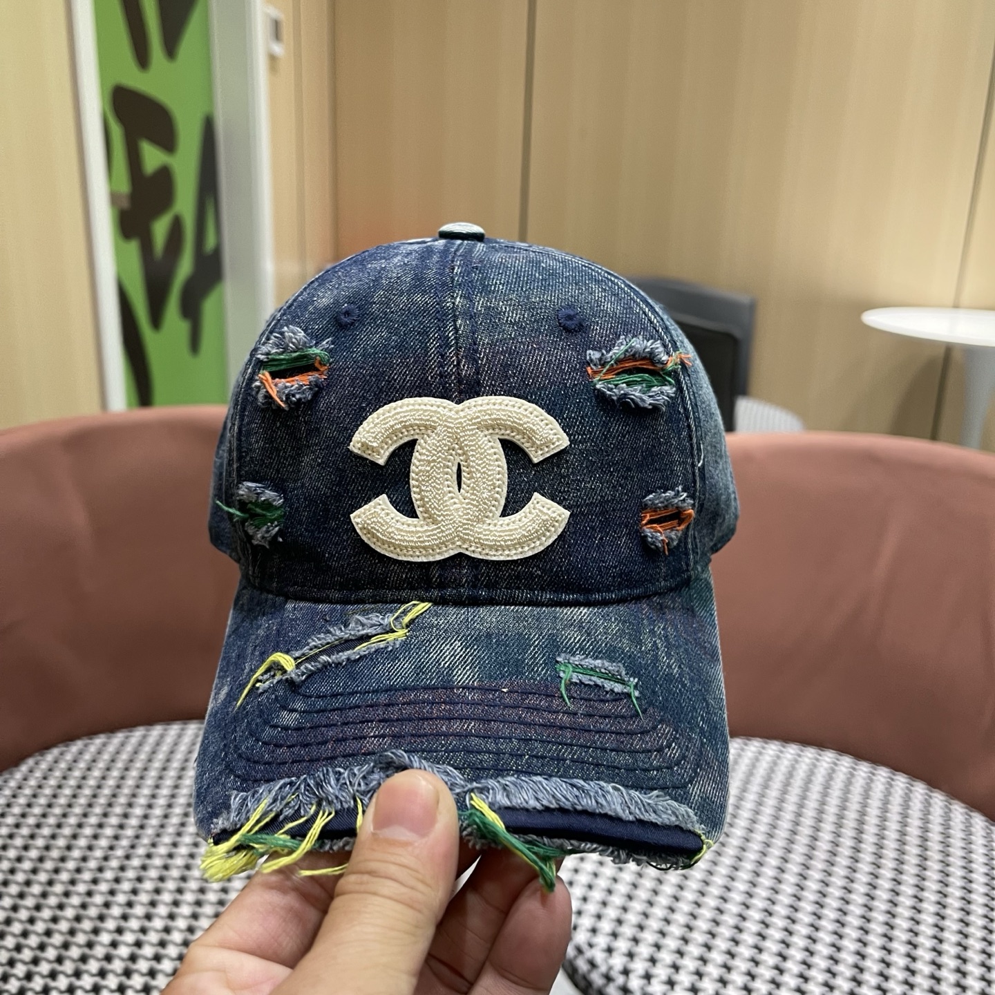 香奈儿CHANEL 新款破洞棒球帽，小香经典简约，时尚休闲设计 跑量新品