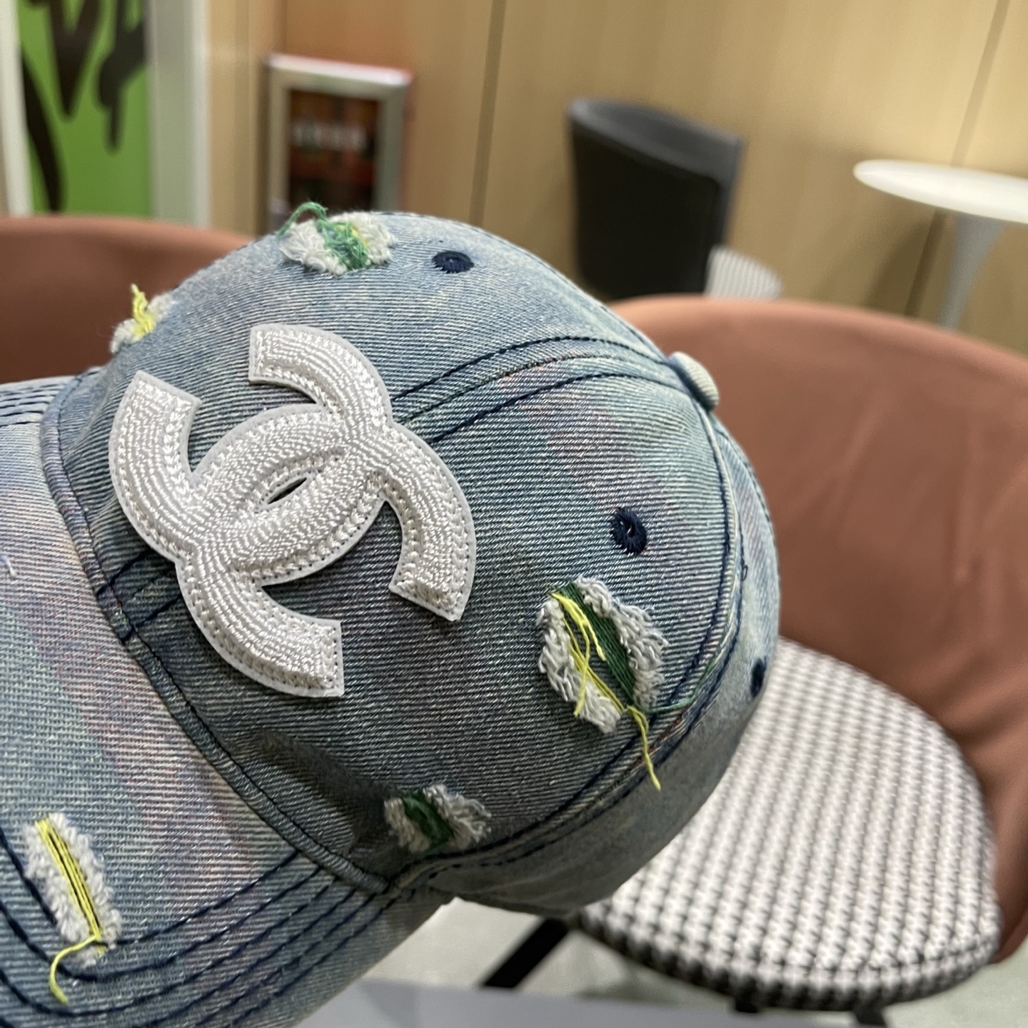 香奈儿CHANEL 新款破洞棒球帽，小香经典简约，时尚休闲设计 跑量新品