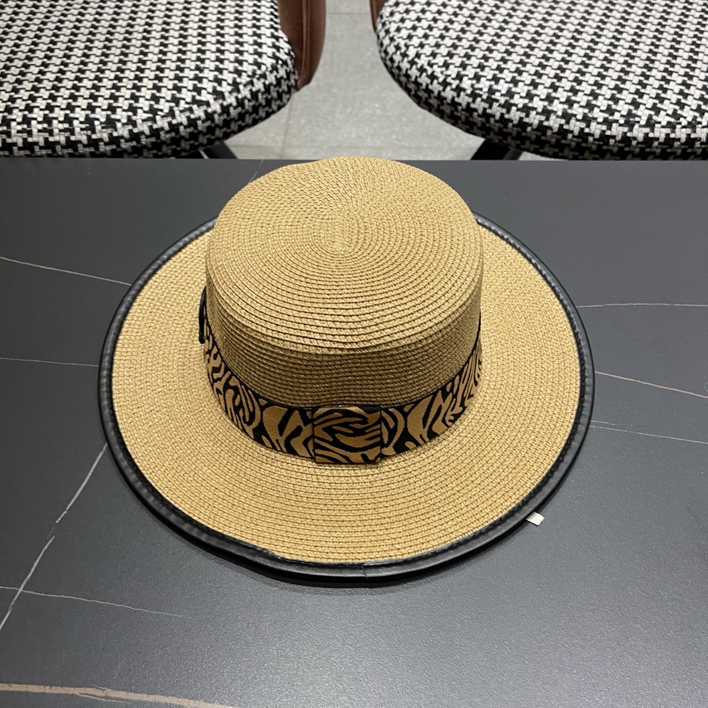 MONCLER（蒙口）法式波点平顶草帽女夏季海边度假沙滩帽遮阳防晒优雅礼帽太阳帽子