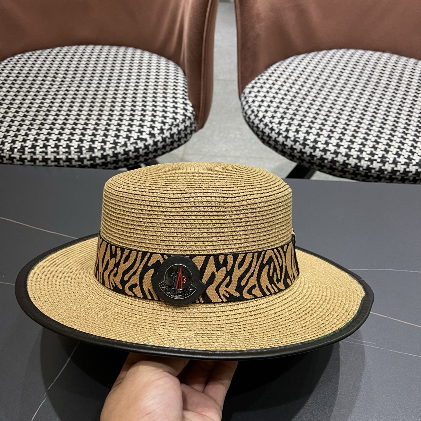 MONCLER（蒙口）法式波点平顶草帽女夏季海边度假沙滩帽遮阳防晒优雅礼帽太阳帽子
