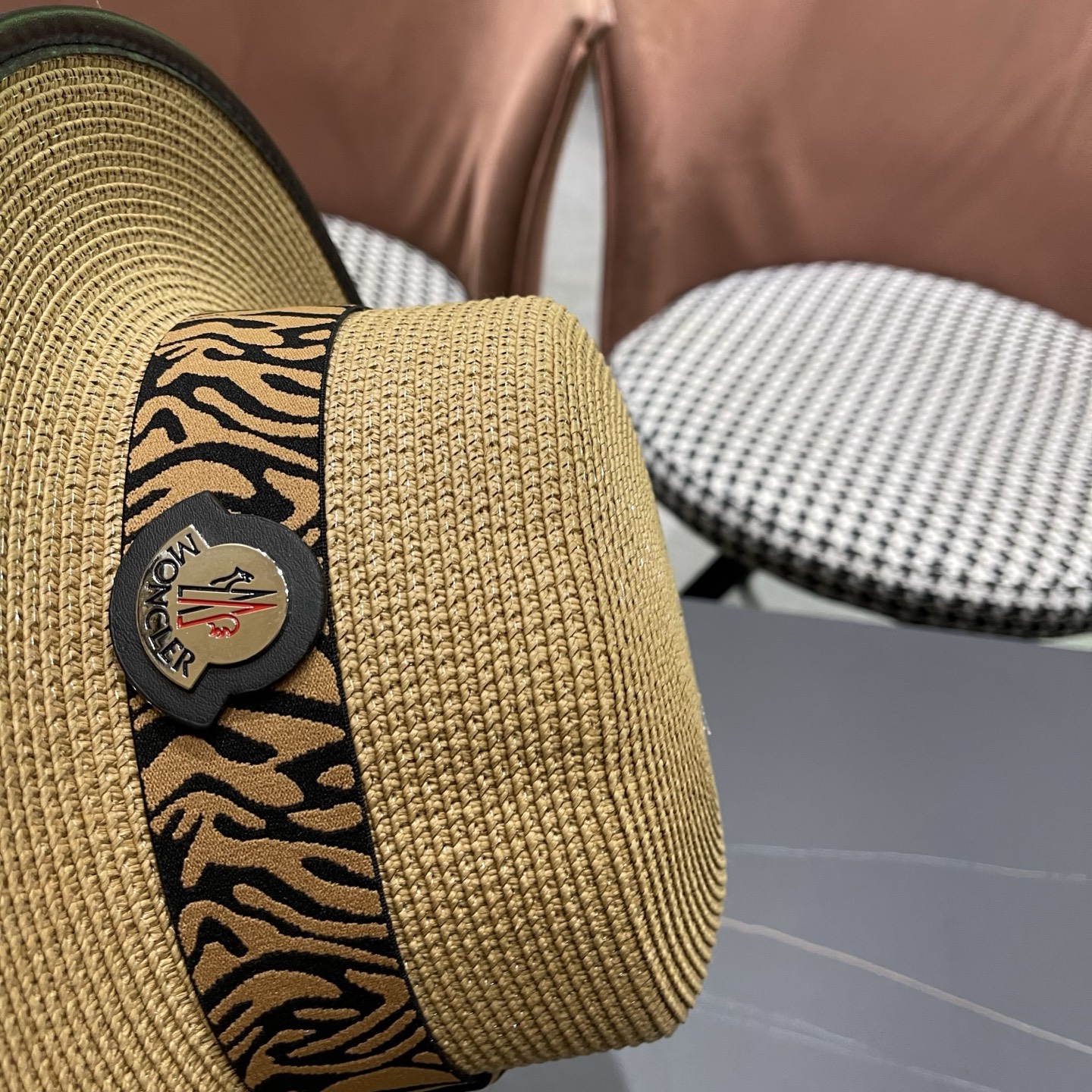 MONCLER（蒙口）法式波点平顶草帽女夏季海边度假沙滩帽遮阳防晒优雅礼帽太阳帽子