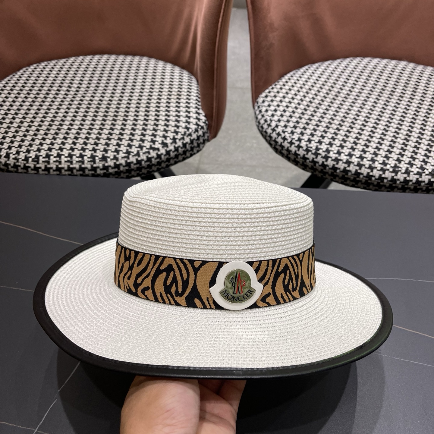 MONCLER（蒙口）法式波点平顶草帽女夏季海边度假沙滩帽遮阳防晒优雅礼帽太阳帽子