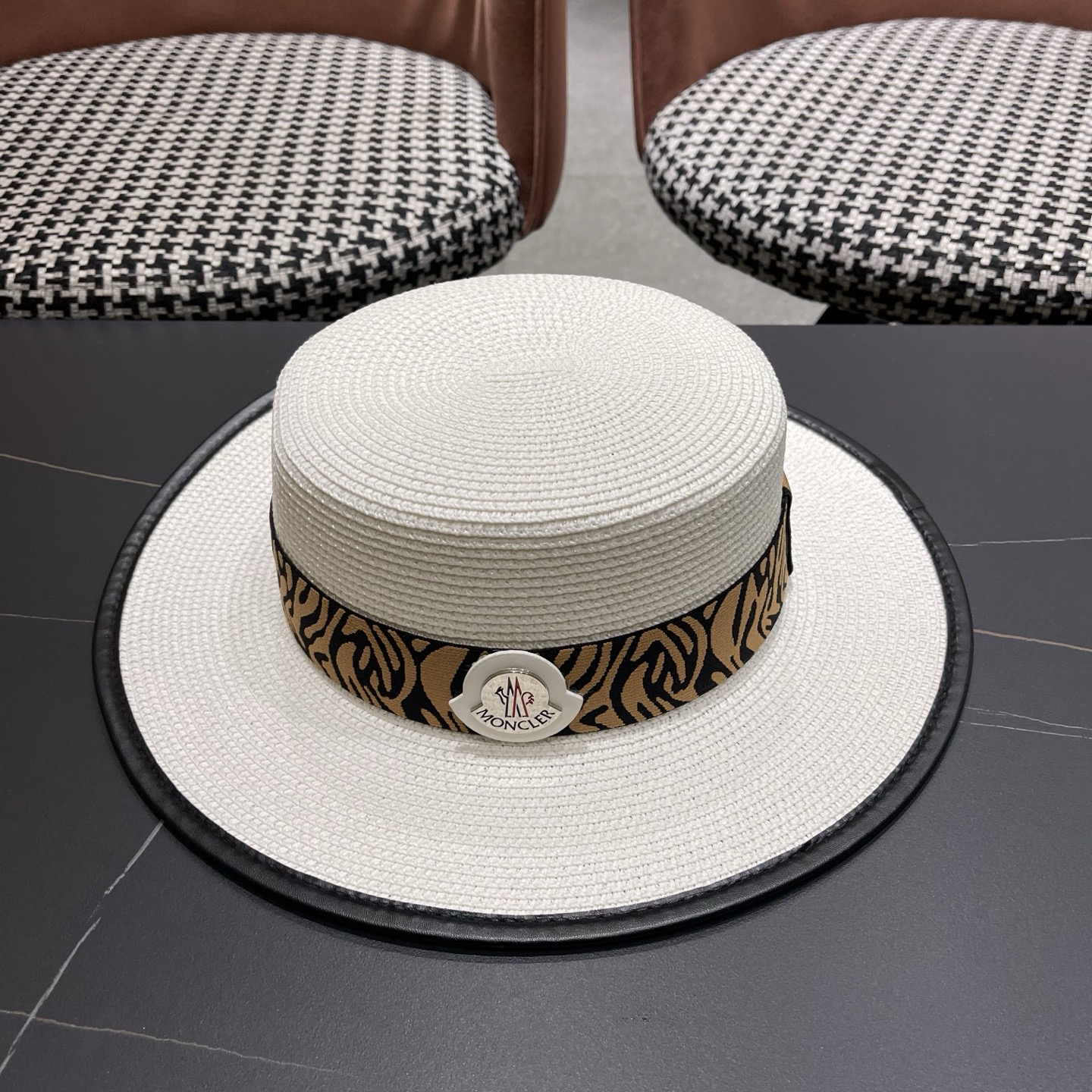 MONCLER（蒙口）法式波点平顶草帽女夏季海边度假沙滩帽遮阳防晒优雅礼帽太阳帽子