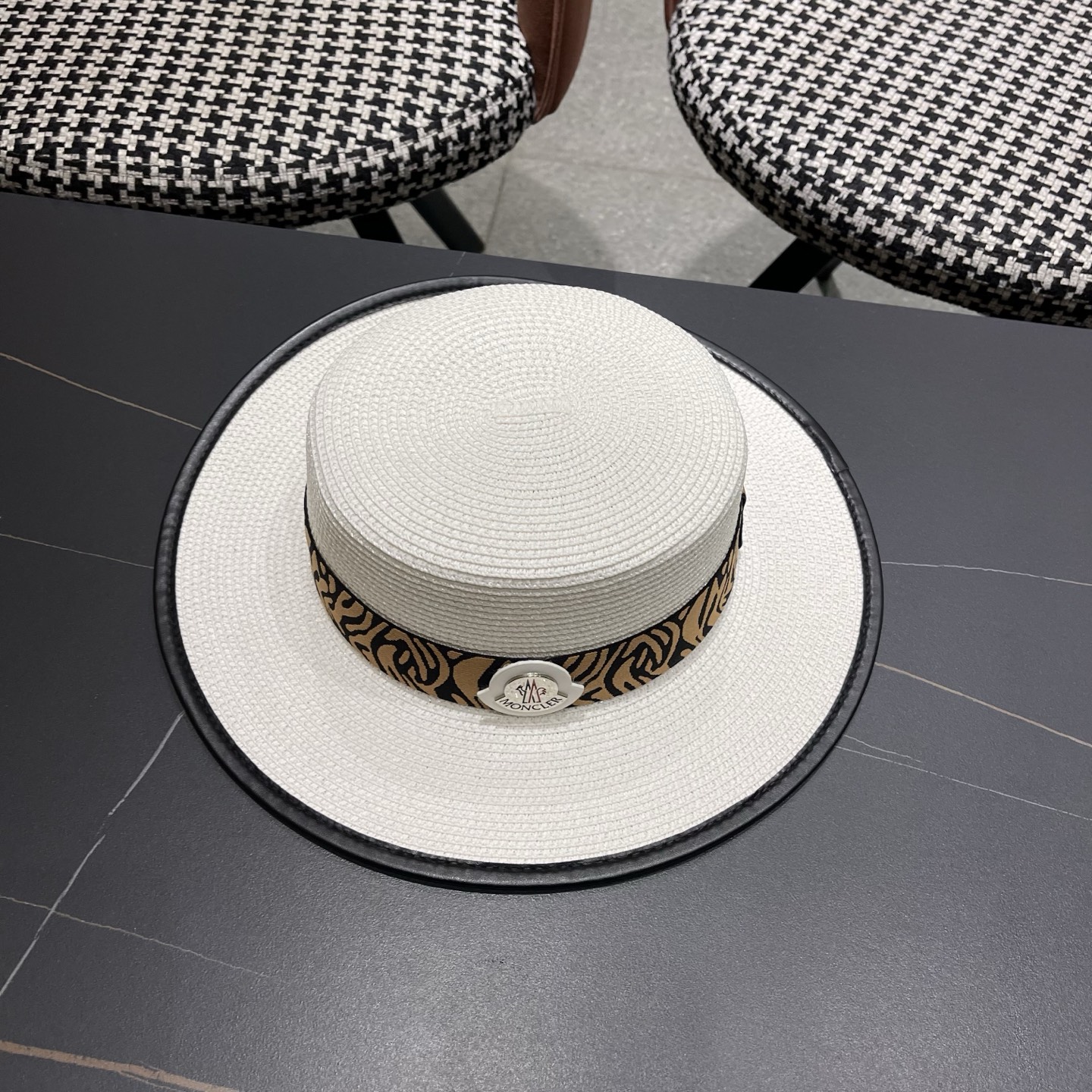 MONCLER（蒙口）法式波点平顶草帽女夏季海边度假沙滩帽遮阳防晒优雅礼帽太阳帽子