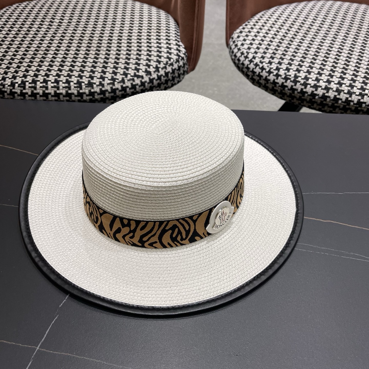 MONCLER（蒙口）法式波点平顶草帽女夏季海边度假沙滩帽遮阳防晒优雅礼帽太阳帽子