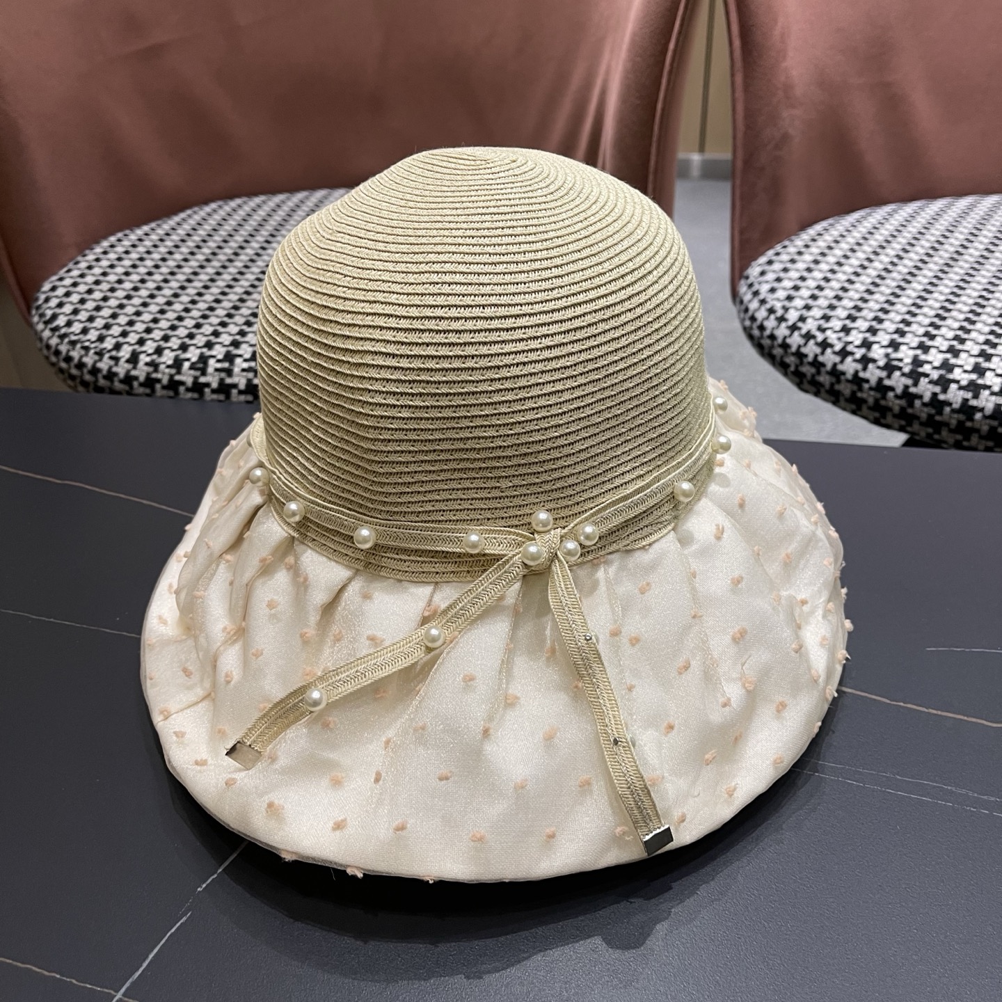 Fendi 芬迪气质新款太阳帽大帽檐渔夫帽子女款遮阳帽渔夫帽防晒帽女防紫外线