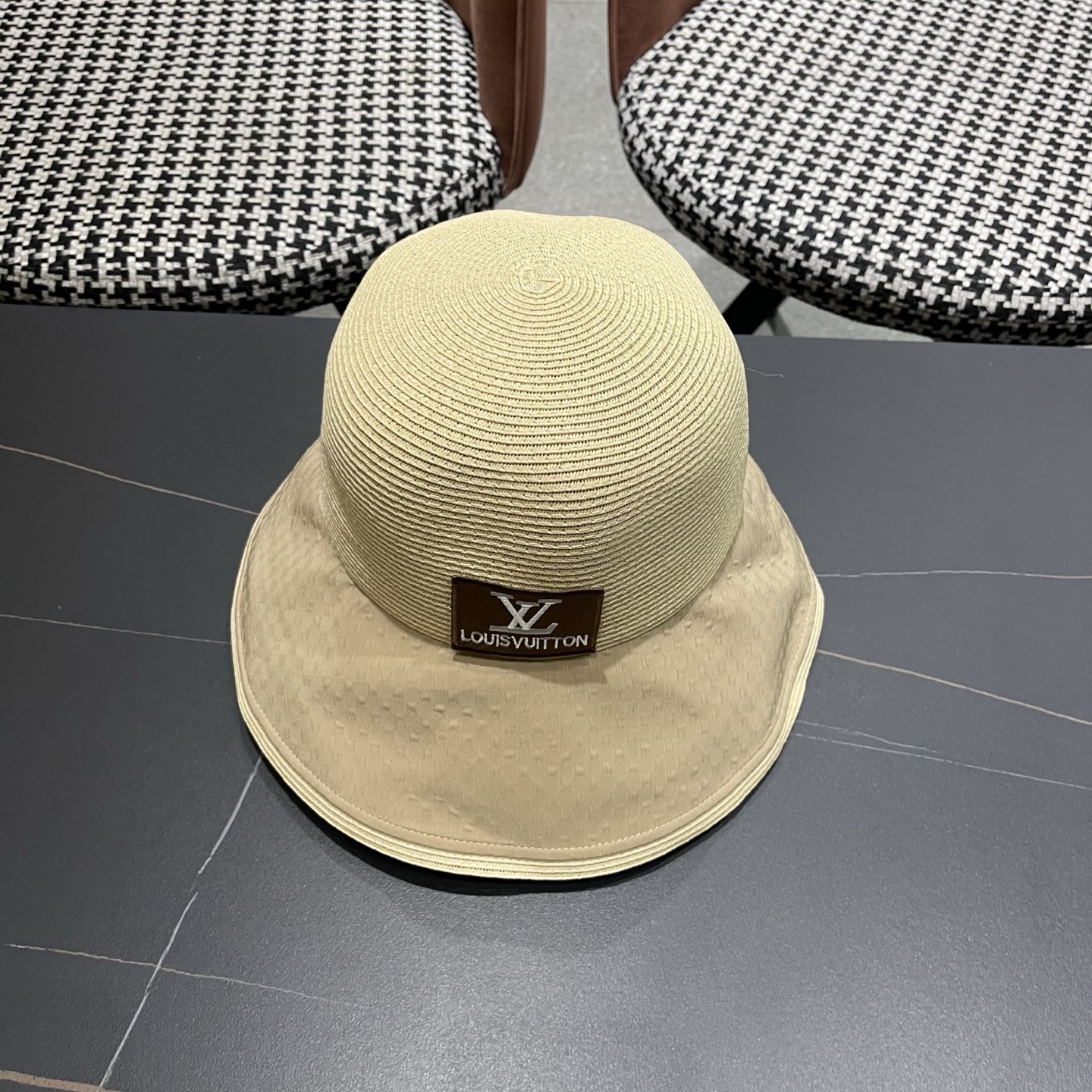 LV路易威登 新款防紫外线大檐女夏季遮脸防晒帽海边渔夫帽遮阳帽草帽