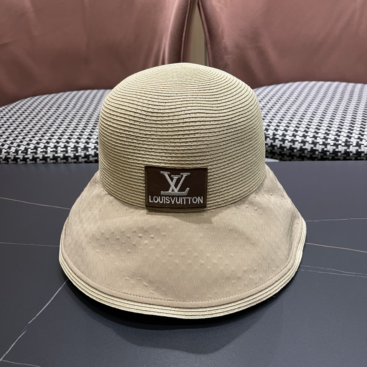 LV路易威登 新款防紫外线大檐女夏季遮脸防晒帽海边渔夫帽遮阳帽草帽