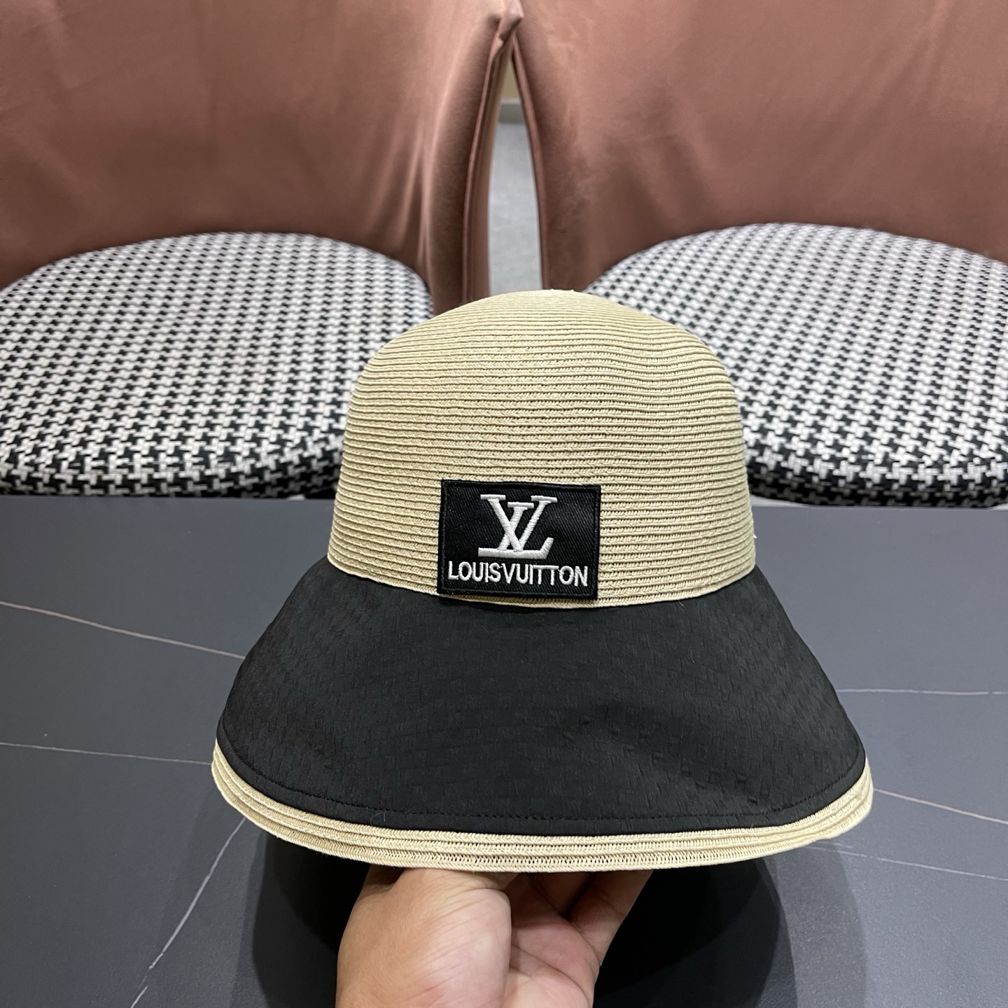 LV路易威登 新款防紫外线大檐女夏季遮脸防晒帽海边渔夫帽遮阳帽草帽