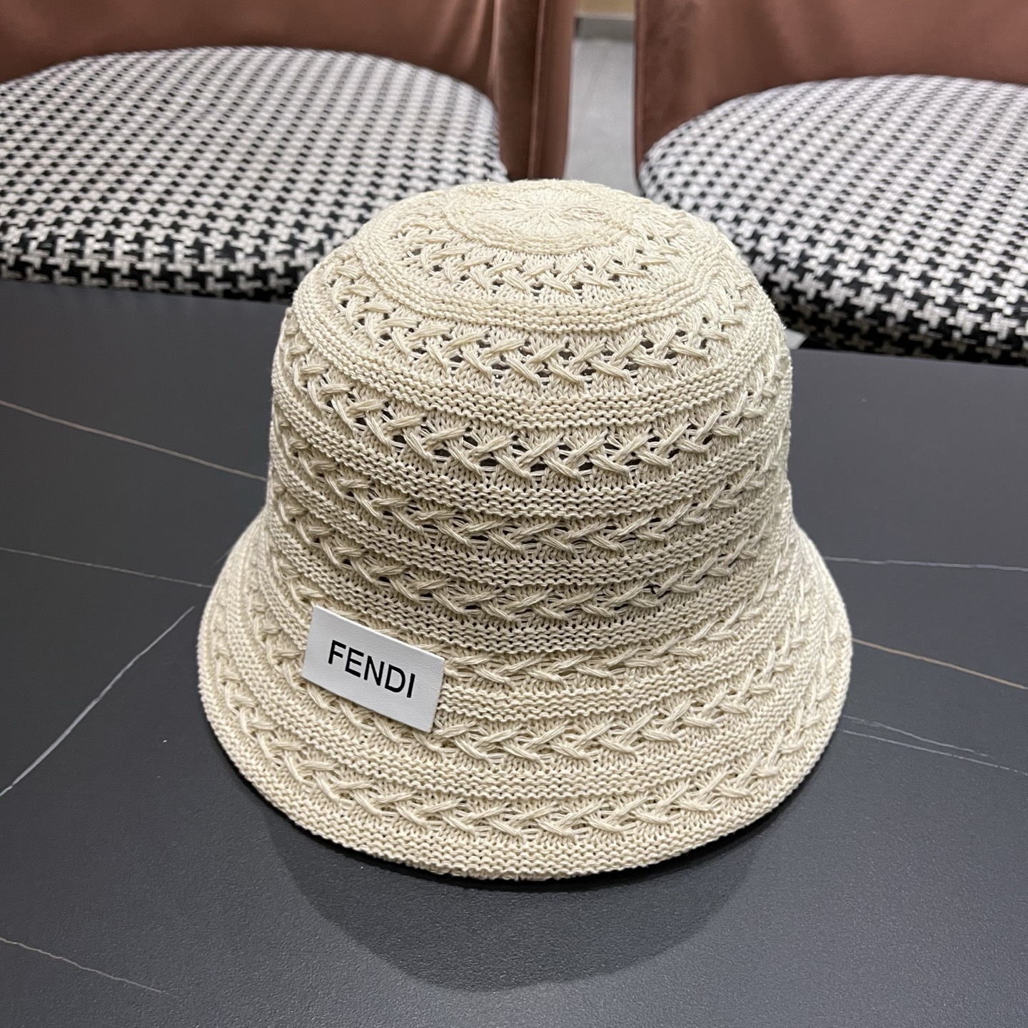 Fendi 芬迪日系百搭针织镂空渔夫帽子女春夏季新款透气遮阳防晒帽子盆帽