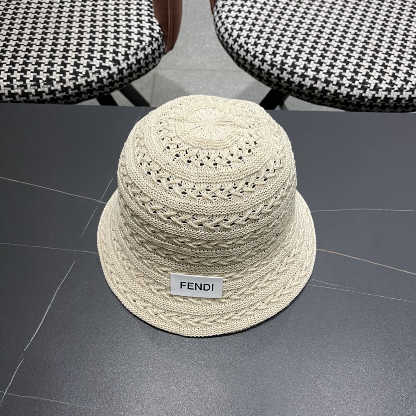 Fendi 芬迪日系百搭针织镂空渔夫帽子女春夏季新款透气遮阳防晒帽子盆帽