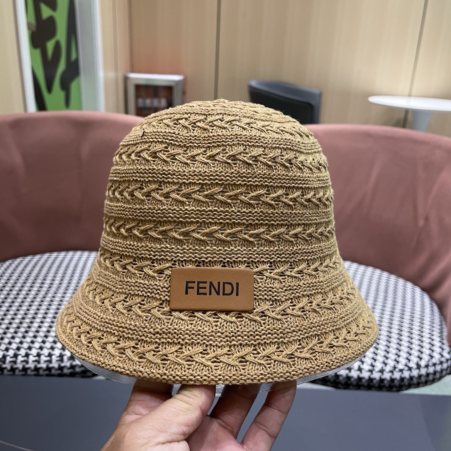 Fendi 芬迪日系百搭针织镂空渔夫帽子女春夏季新款透气遮阳防晒帽子盆帽