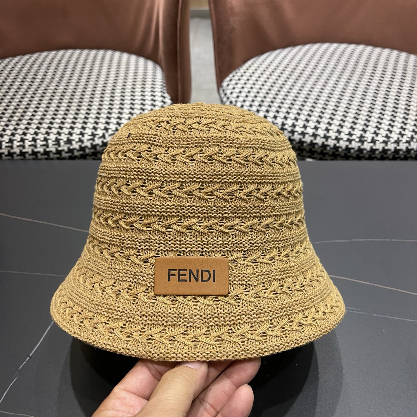 Fendi 芬迪日系百搭针织镂空渔夫帽子女春夏季新款透气遮阳防晒帽子盆帽