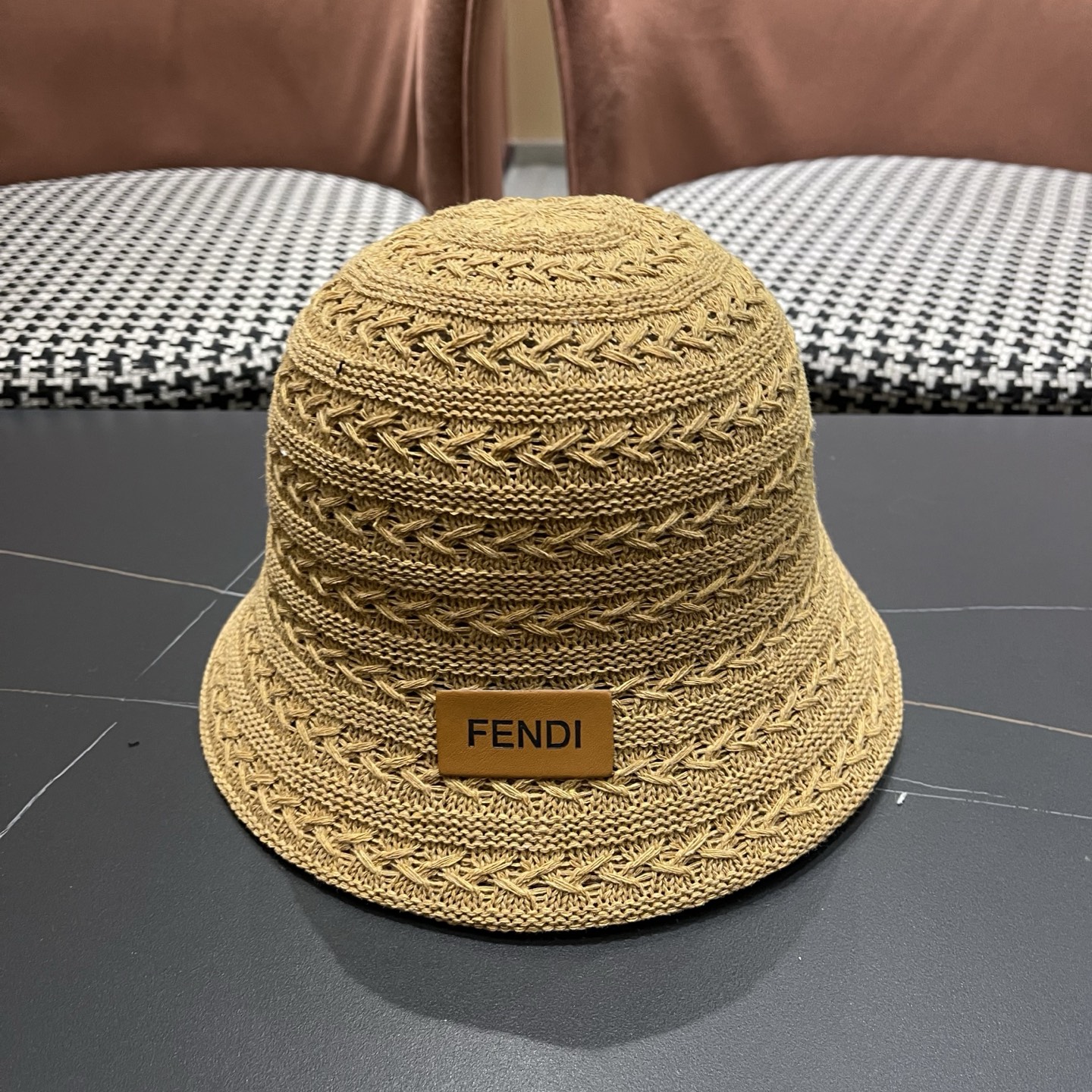 Fendi 芬迪日系百搭针织镂空渔夫帽子女春夏季新款透气遮阳防晒帽子盆帽