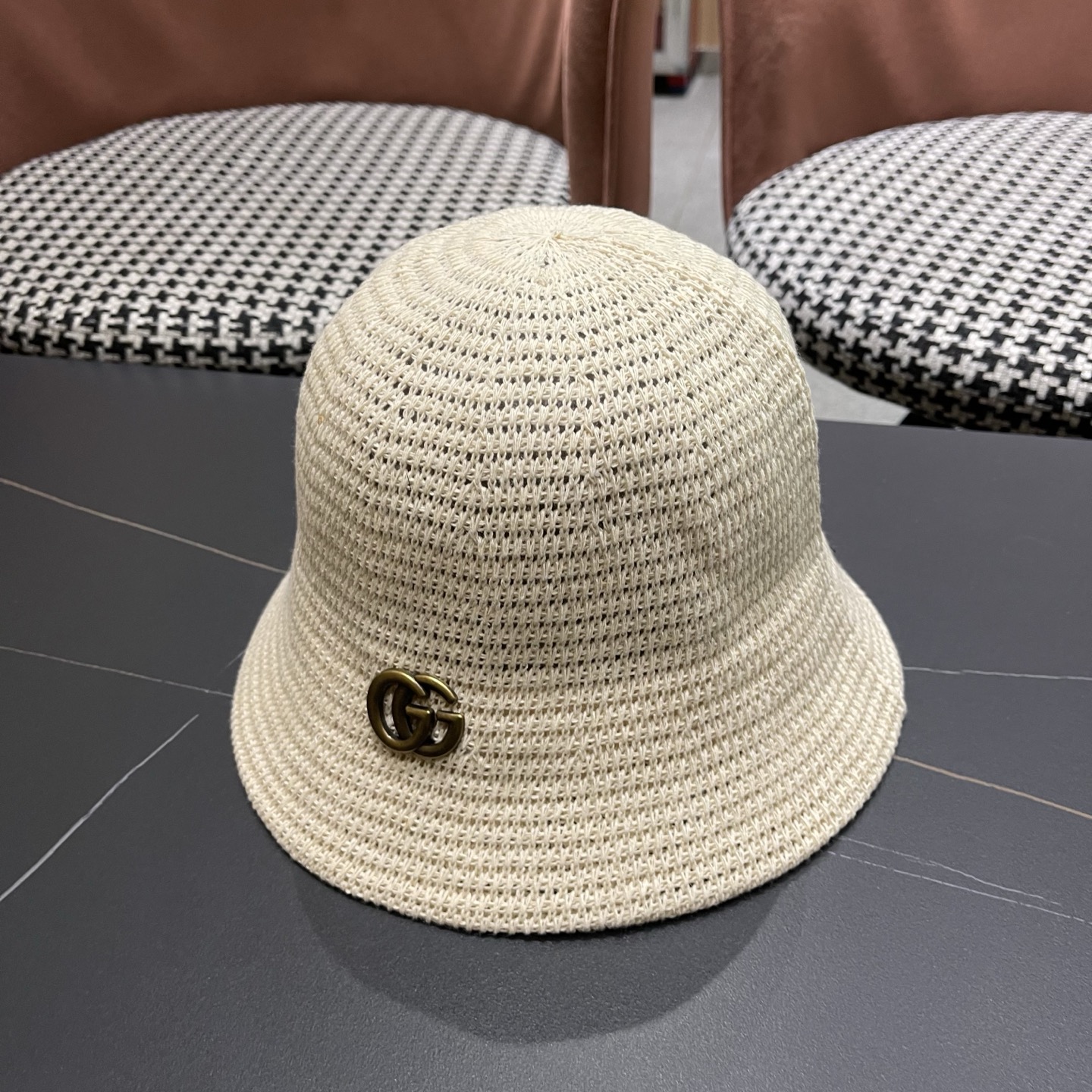 GUCCI古奇 夏天水桶帽子女新款小众设计感盆帽时尚显脸小遮阳防晒渔夫帽