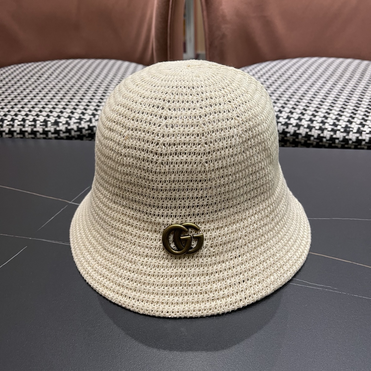 GUCCI古奇 夏天水桶帽子女新款小众设计感盆帽时尚显脸小遮阳防晒渔夫帽