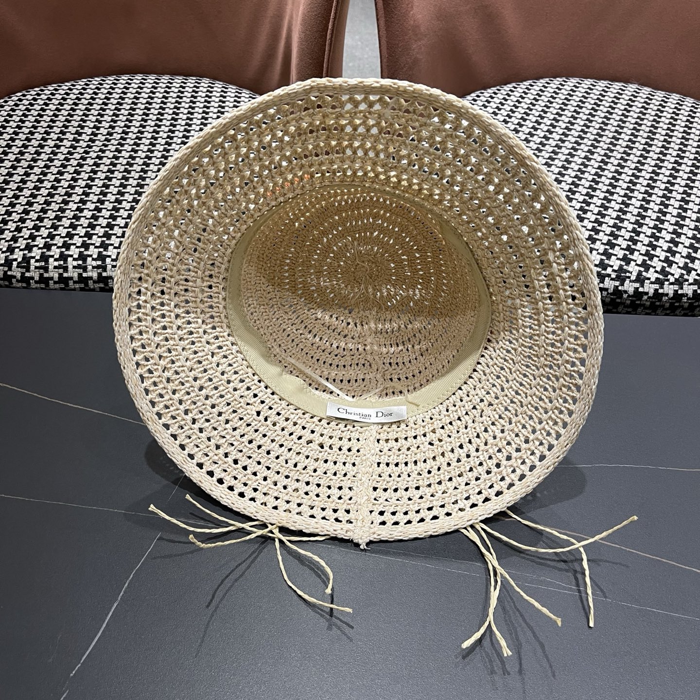 Dior迪奥 草编渔夫帽子女春夏季可折叠遮阳帽出游度假风显脸小防晒透气凉帽