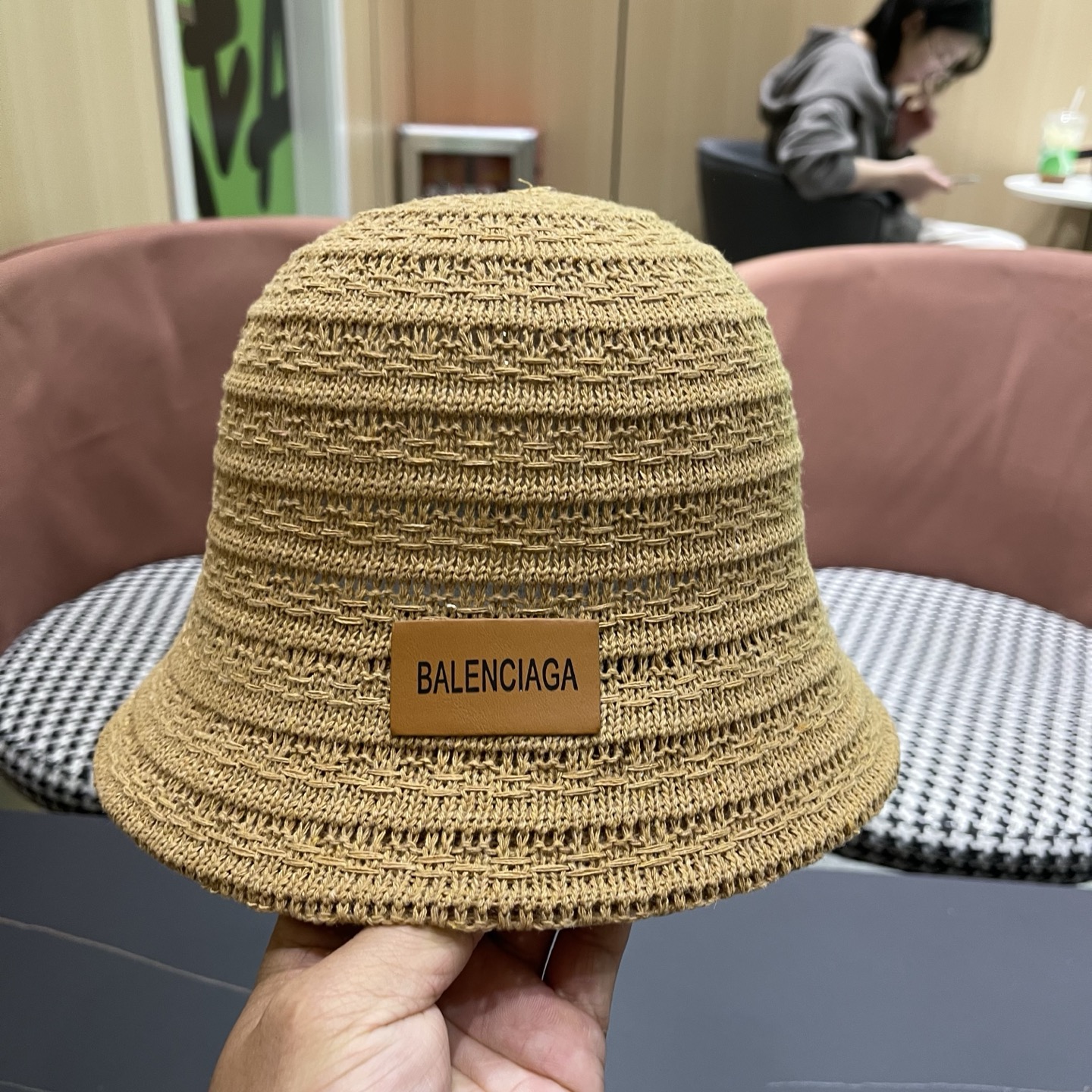 Balenciaga 巴黎世家 百搭针织渔夫帽子女夏季镂空防晒显脸小纯色水桶帽遮阳帽2026新款