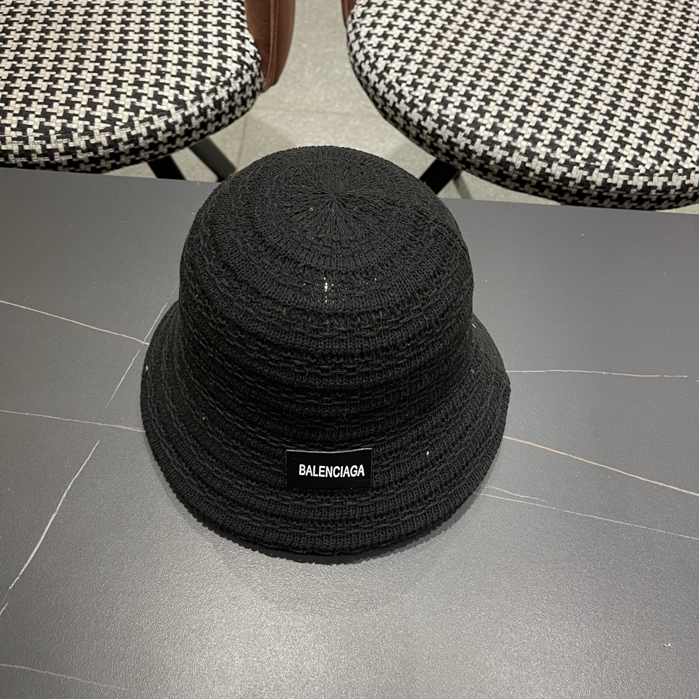 Balenciaga 巴黎世家 百搭针织渔夫帽子女夏季镂空防晒显脸小纯色水桶帽遮阳帽2026新款