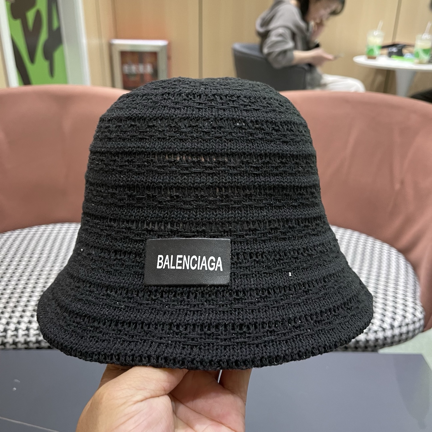 Balenciaga 巴黎世家 百搭针织渔夫帽子女夏季镂空防晒显脸小纯色水桶帽遮阳帽2026新款