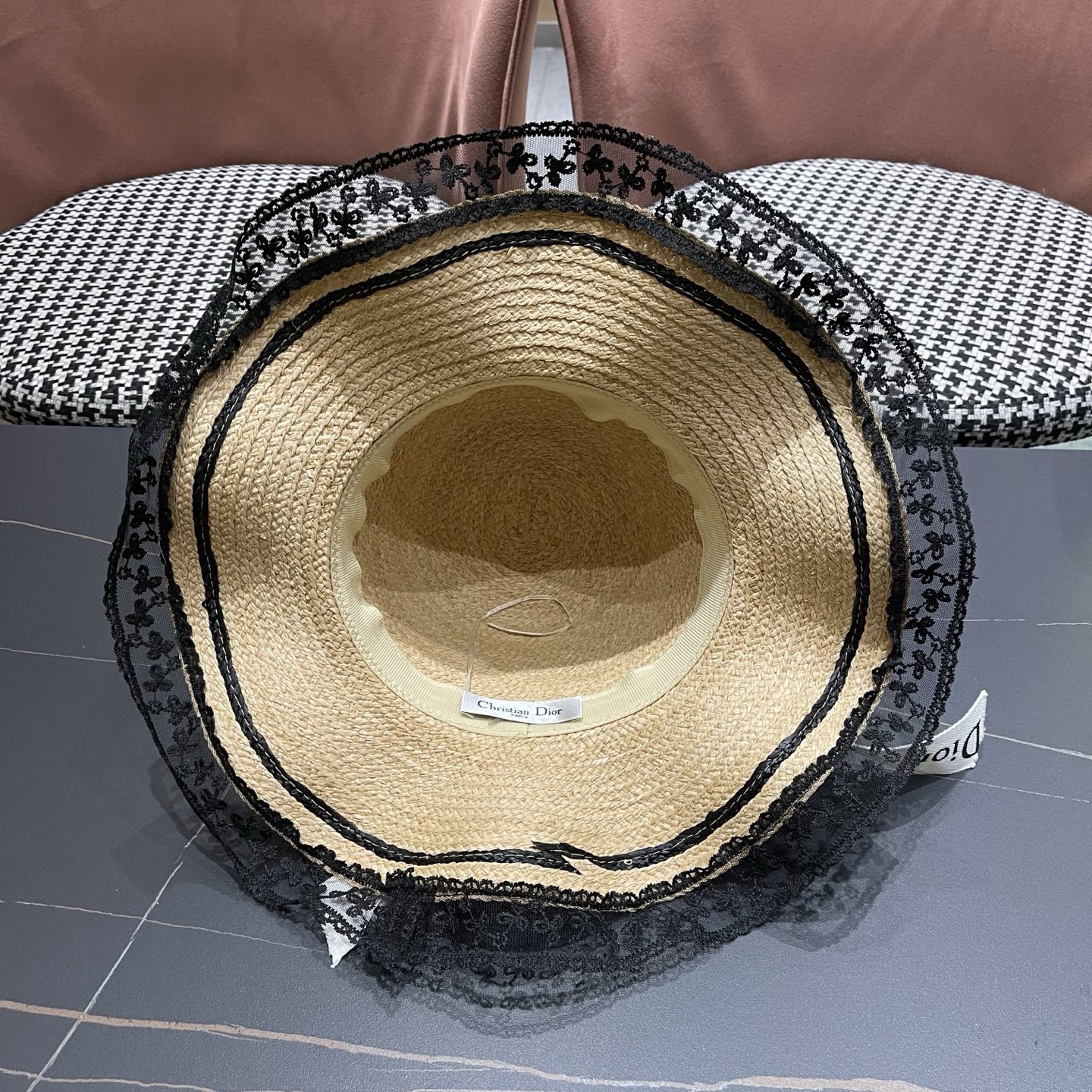 迪奥Dior 夏季大檐防晒帽波浪丝蕾边蝴蝶结女士沙滩遮阳帽户外拉菲草帽百搭韩版