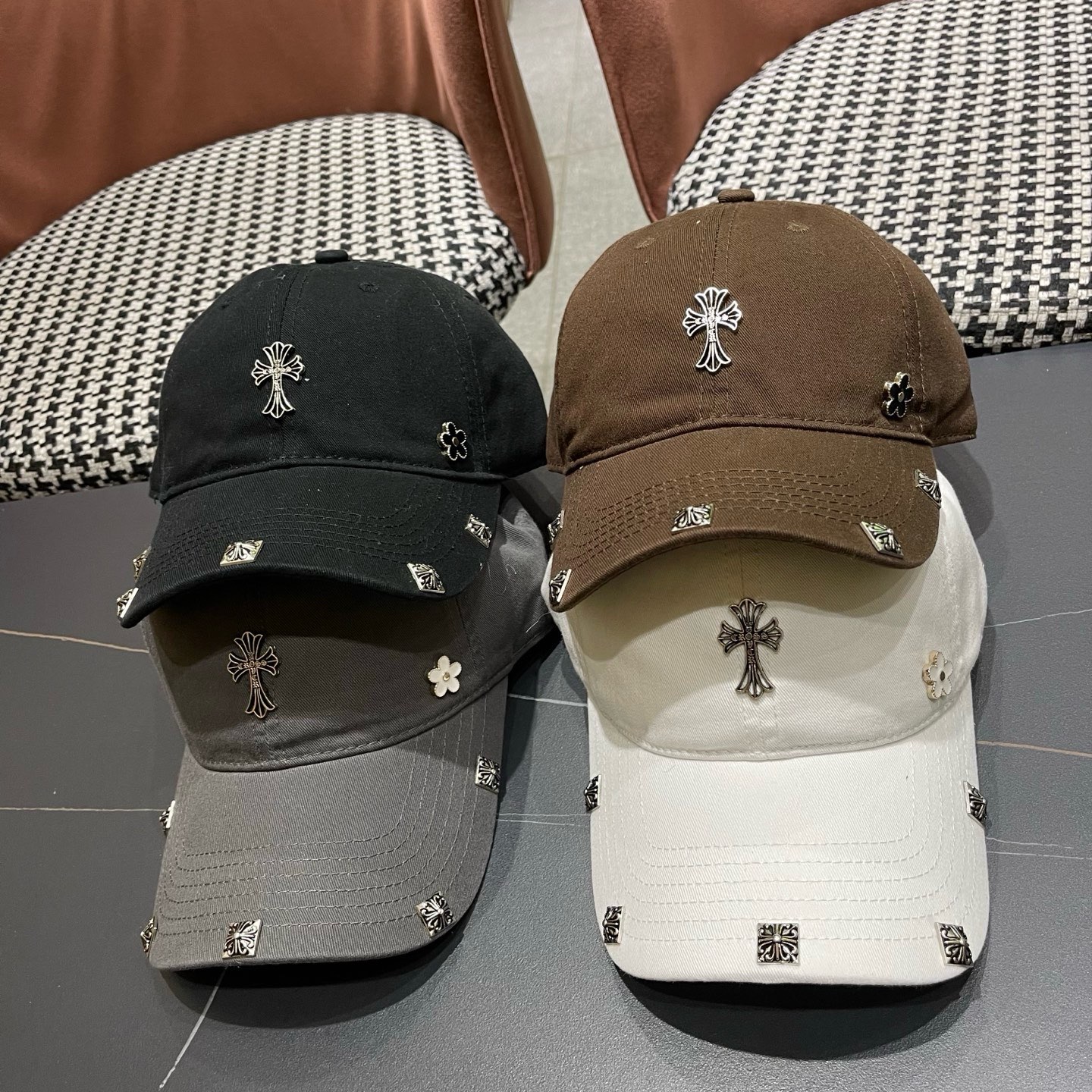 Chrome hearts 克罗心 新款十字架 高品质棒球帽质量巨好！谁戴谁好看~