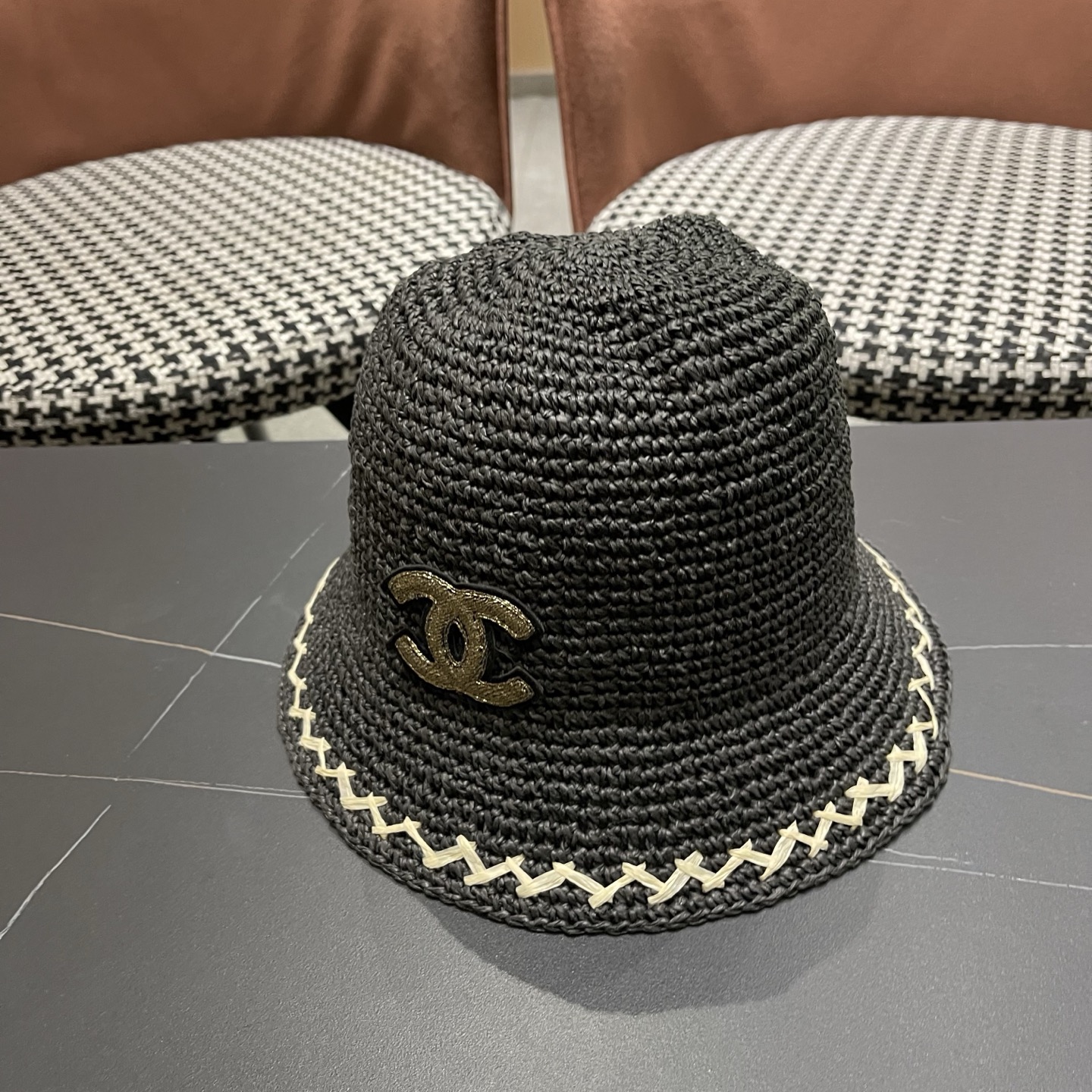 CHANEL香奈儿 韩版编织草帽女度假沙滩帽可折叠透气水桶遮阳帽韩版百搭渔夫帽夏