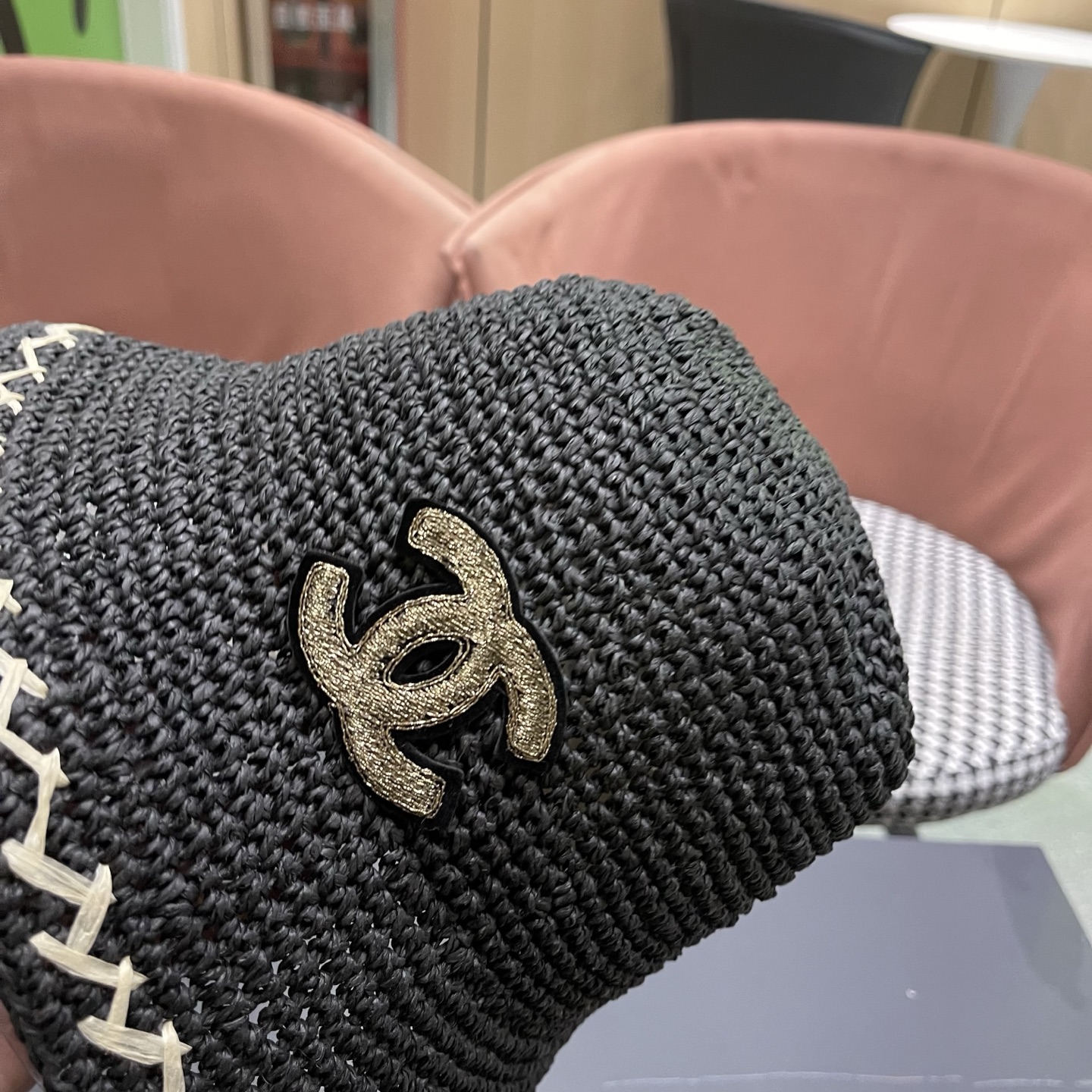 CHANEL香奈儿 韩版编织草帽女度假沙滩帽可折叠透气水桶遮阳帽韩版百搭渔夫帽夏