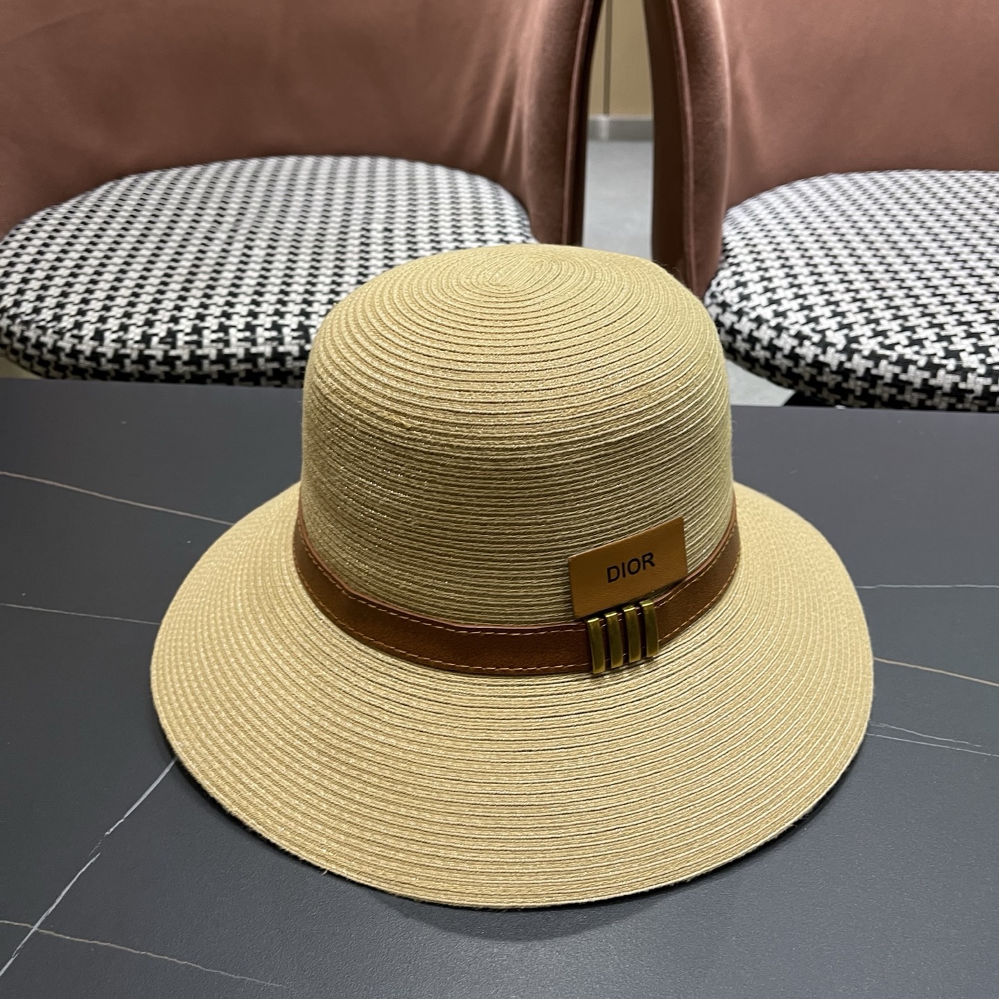 Dior迪奥 优雅气质草编遮阳渔夫帽子女夏季出游时尚百搭大檐防晒太阳帽草帽