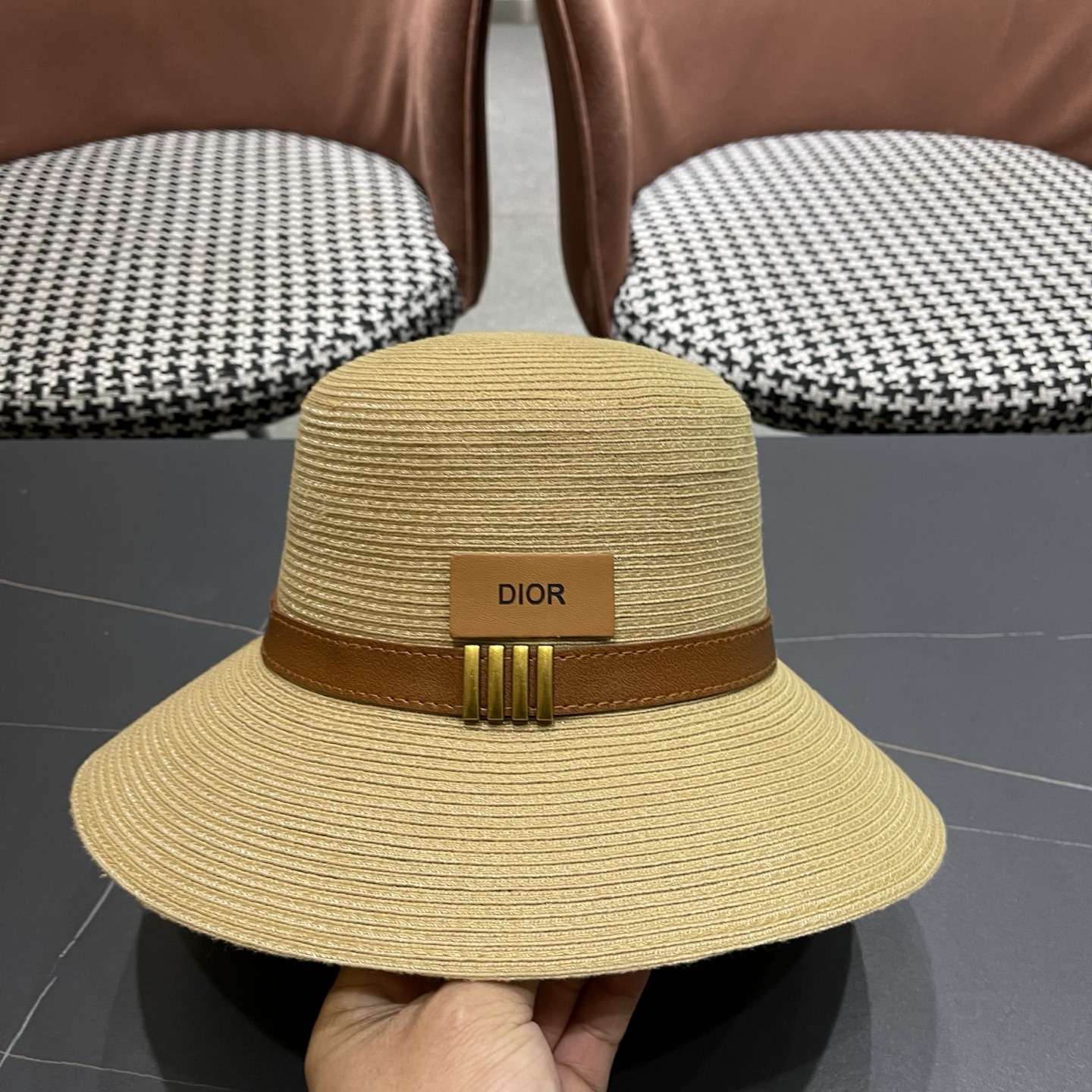 Dior迪奥 优雅气质草编遮阳渔夫帽子女夏季出游时尚百搭大檐防晒太阳帽草帽
