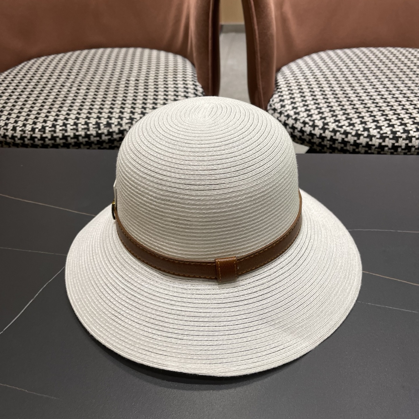 Dior迪奥 优雅气质草编遮阳渔夫帽子女夏季出游时尚百搭大檐防晒太阳帽草帽