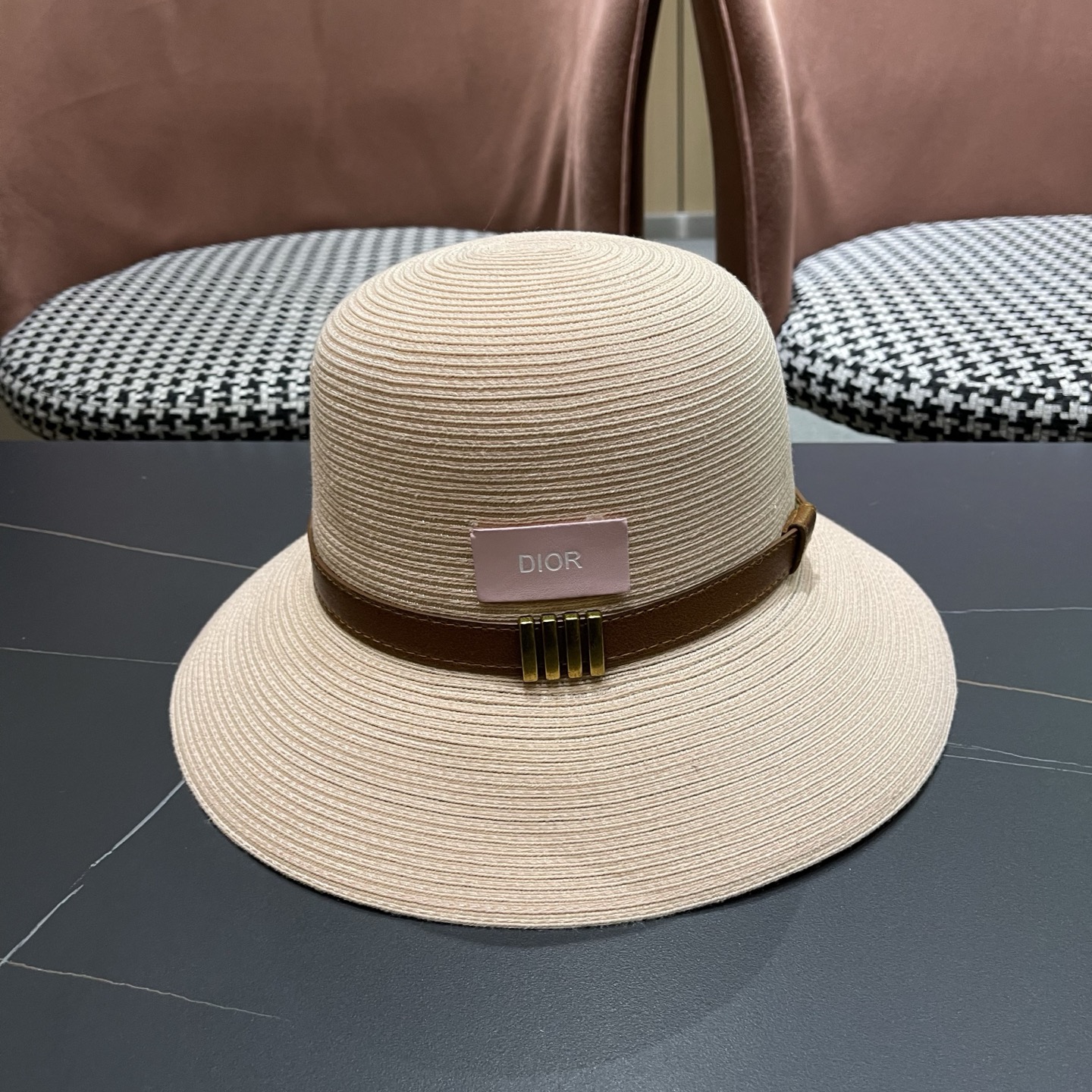 Dior迪奥 优雅气质草编遮阳渔夫帽子女夏季出游时尚百搭大檐防晒太阳帽草帽