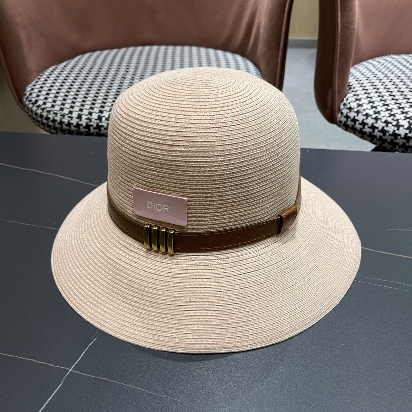Dior迪奥 优雅气质草编遮阳渔夫帽子女夏季出游时尚百搭大檐防晒太阳帽草帽