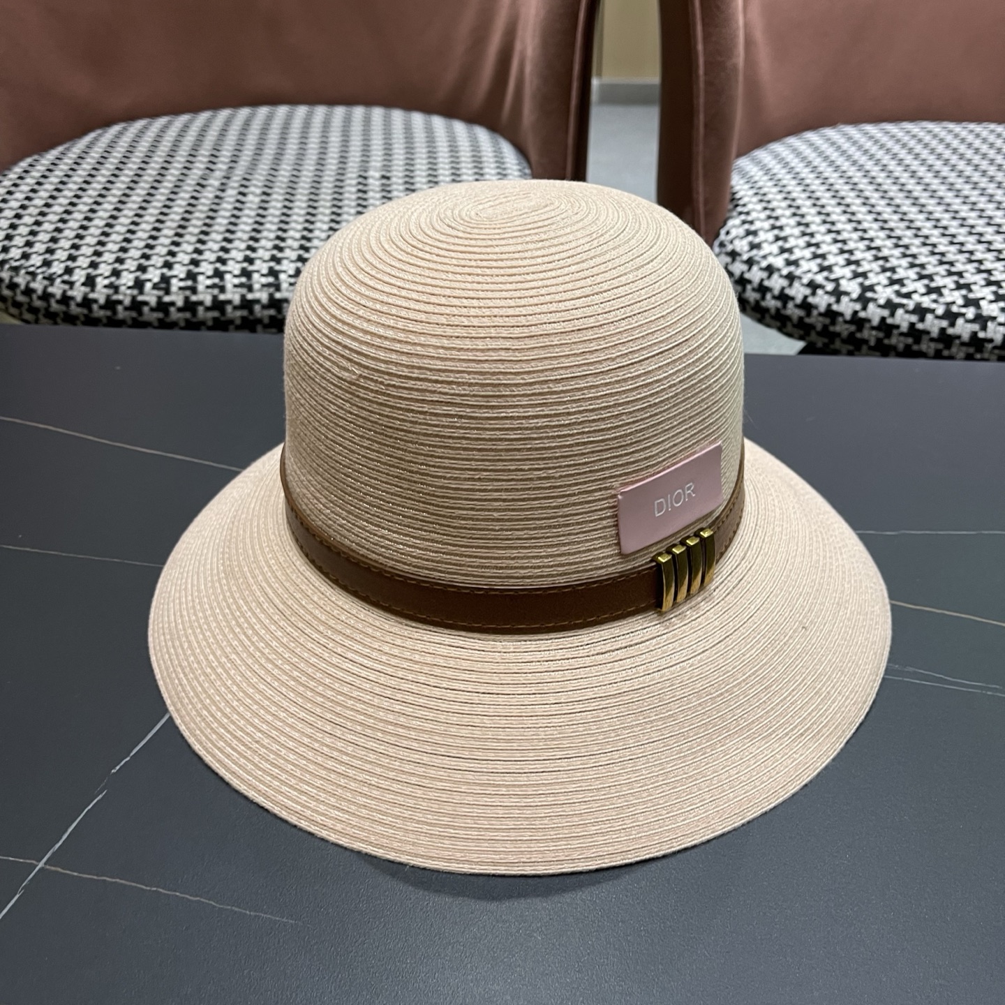 Dior迪奥 优雅气质草编遮阳渔夫帽子女夏季出游时尚百搭大檐防晒太阳帽草帽