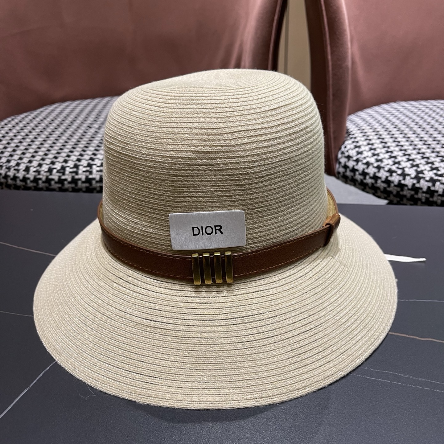 Dior迪奥 优雅气质草编遮阳渔夫帽子女夏季出游时尚百搭大檐防晒太阳帽草帽