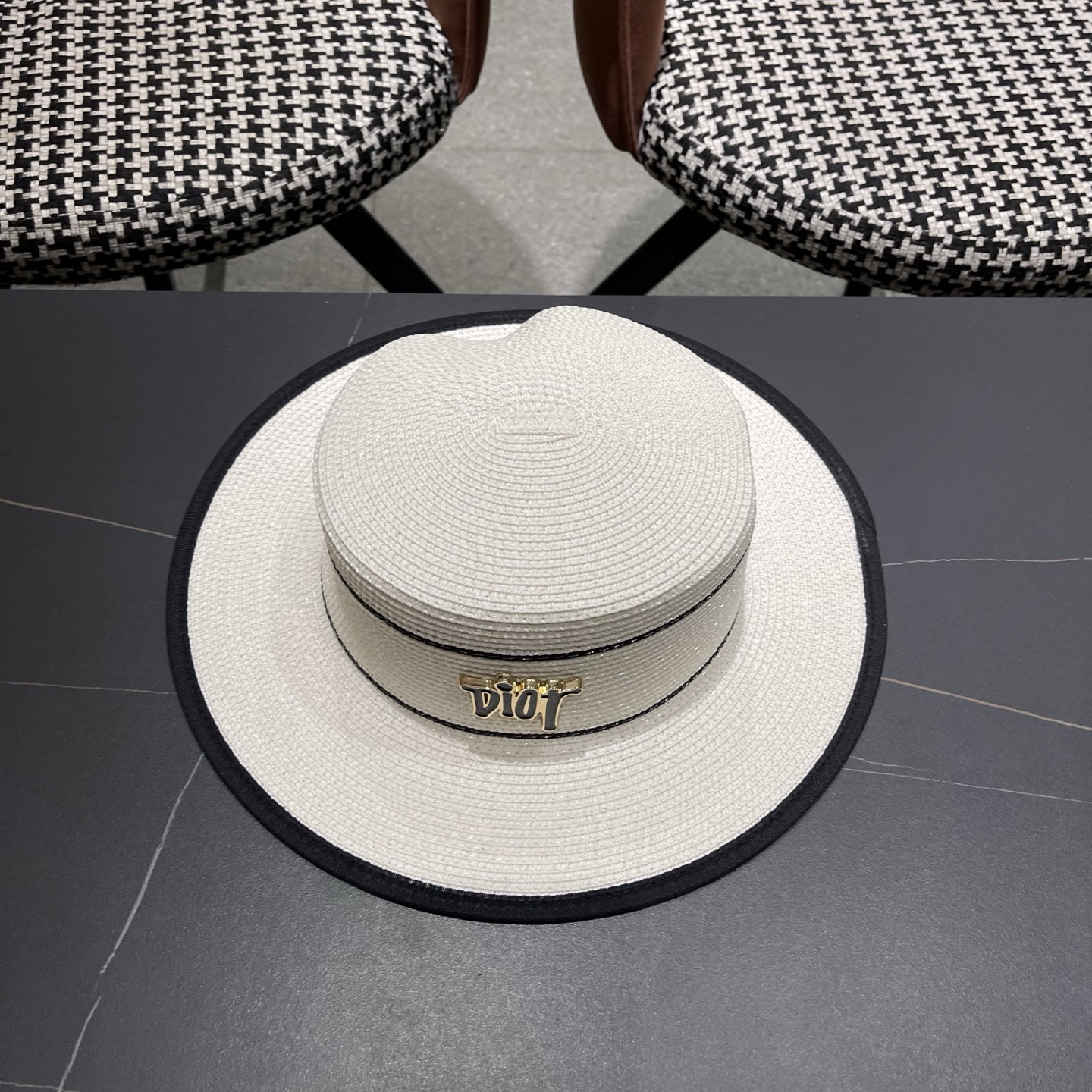 Dior迪奥新款平顶草帽，日本纸草制作，跑量王，头围57cm