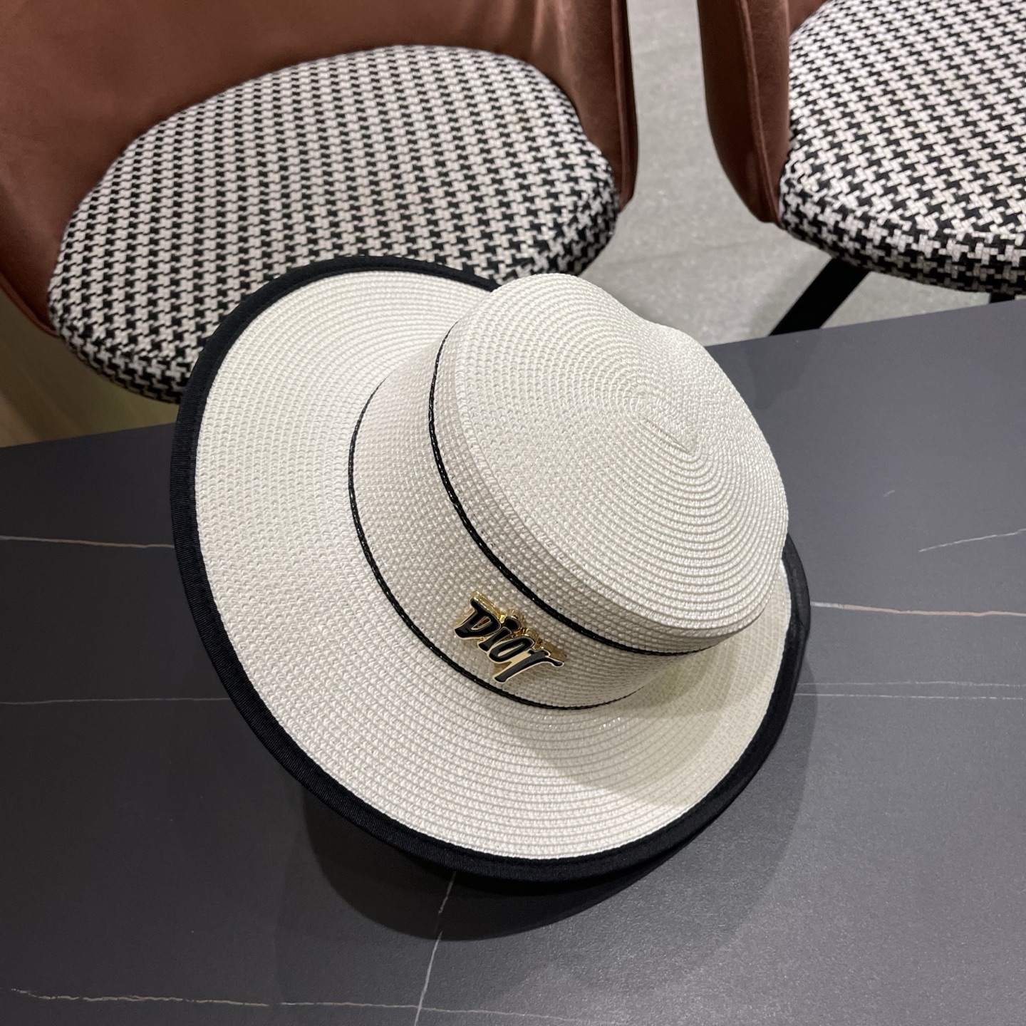 Dior迪奥新款平顶草帽，日本纸草制作，跑量王，头围57cm