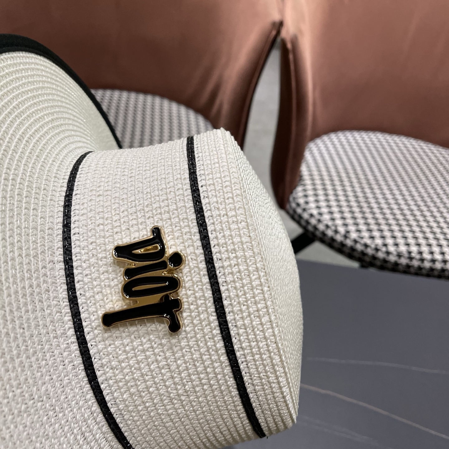 Dior迪奥新款平顶草帽，日本纸草制作，跑量王，头围57cm