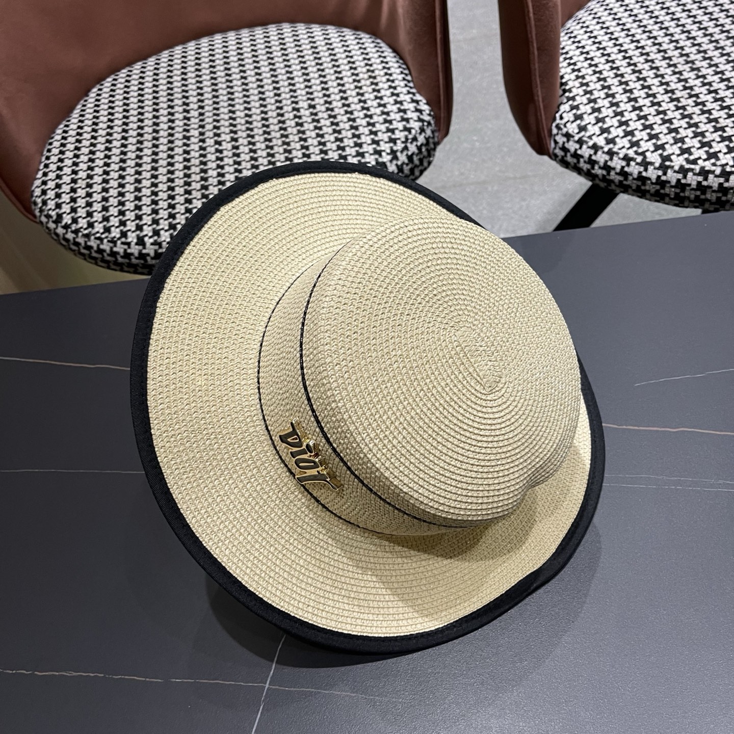 Dior迪奥新款平顶草帽，日本纸草制作，跑量王，头围57cm