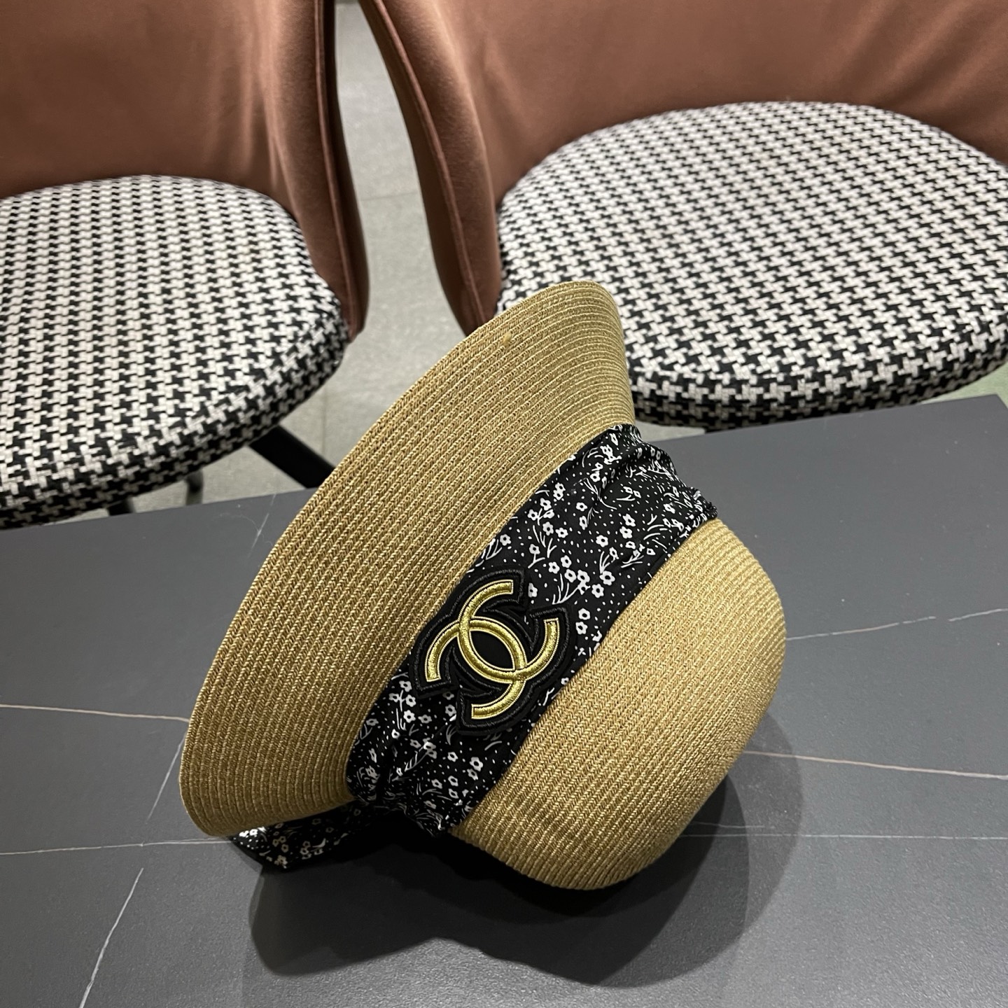 新款Chanel香奈儿草帽，高端定制缎面zhidi蝴蝶结水桶软草帽，日本支持制作，遮阳防晒百搭 简约优雅