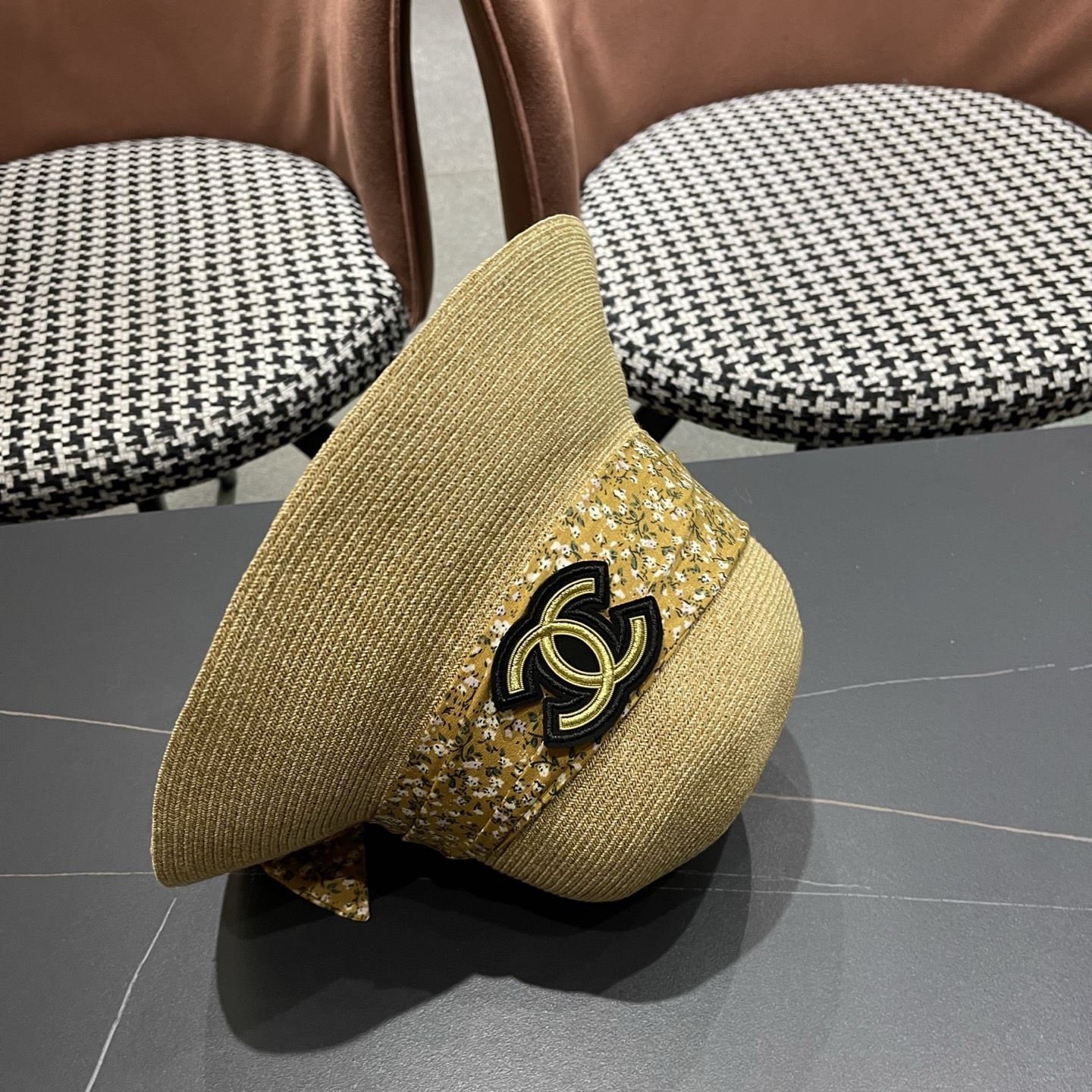 新款Chanel香奈儿草帽，高端定制缎面zhidi蝴蝶结水桶软草帽，日本支持制作，遮阳防晒百搭 简约优雅