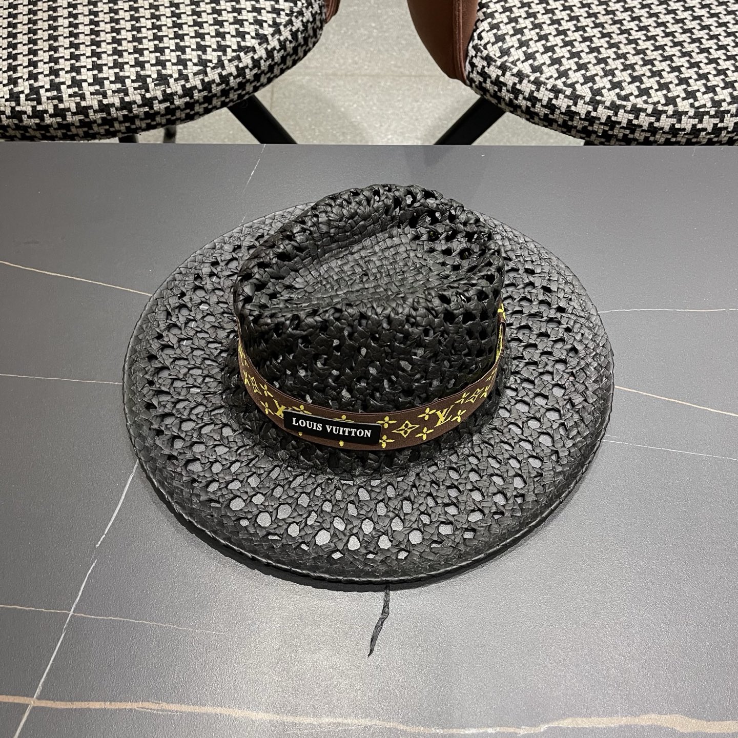 LV路易威登 新款复古巴拿马草帽女夏季镂空编织防晒遮阳帽小头围度假礼帽